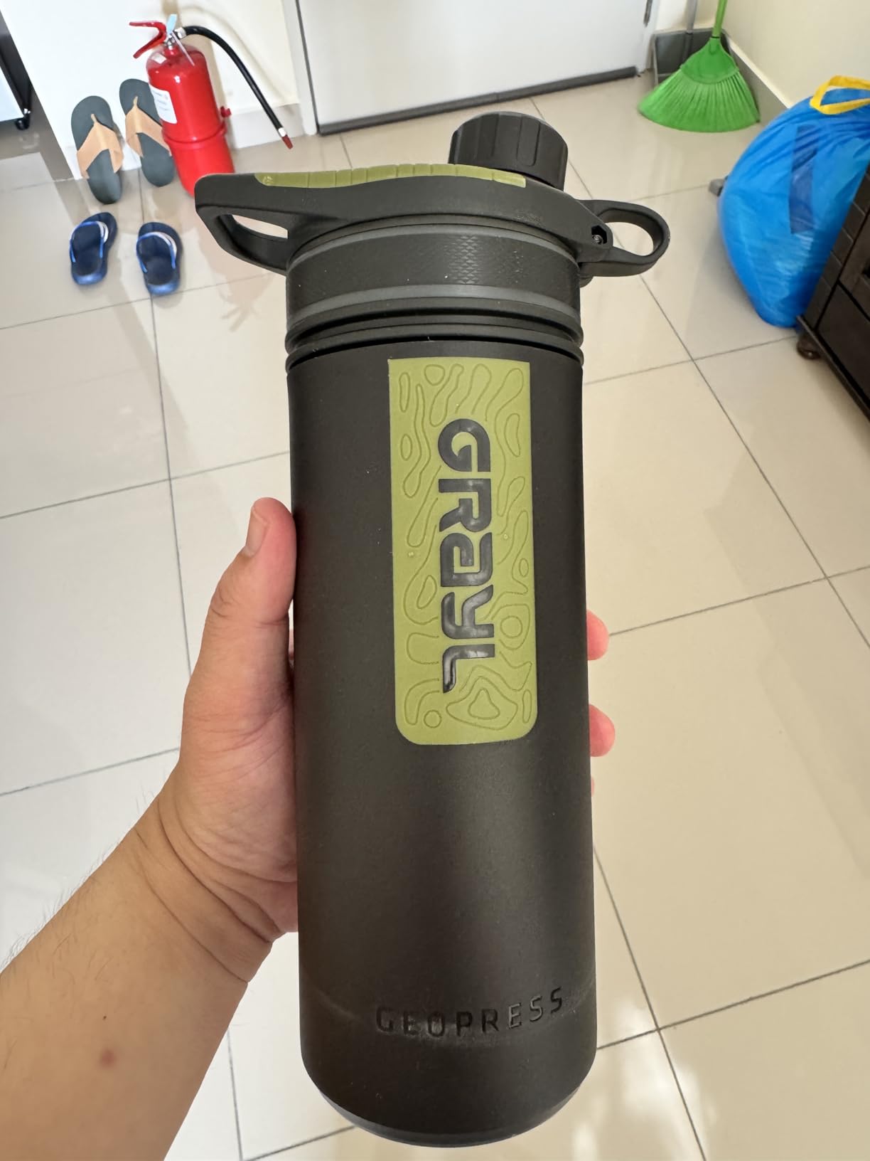 GRAYL GeoPress 24 oz Water Purifier & Water Filter Bottle, Black Camo customer photo 2