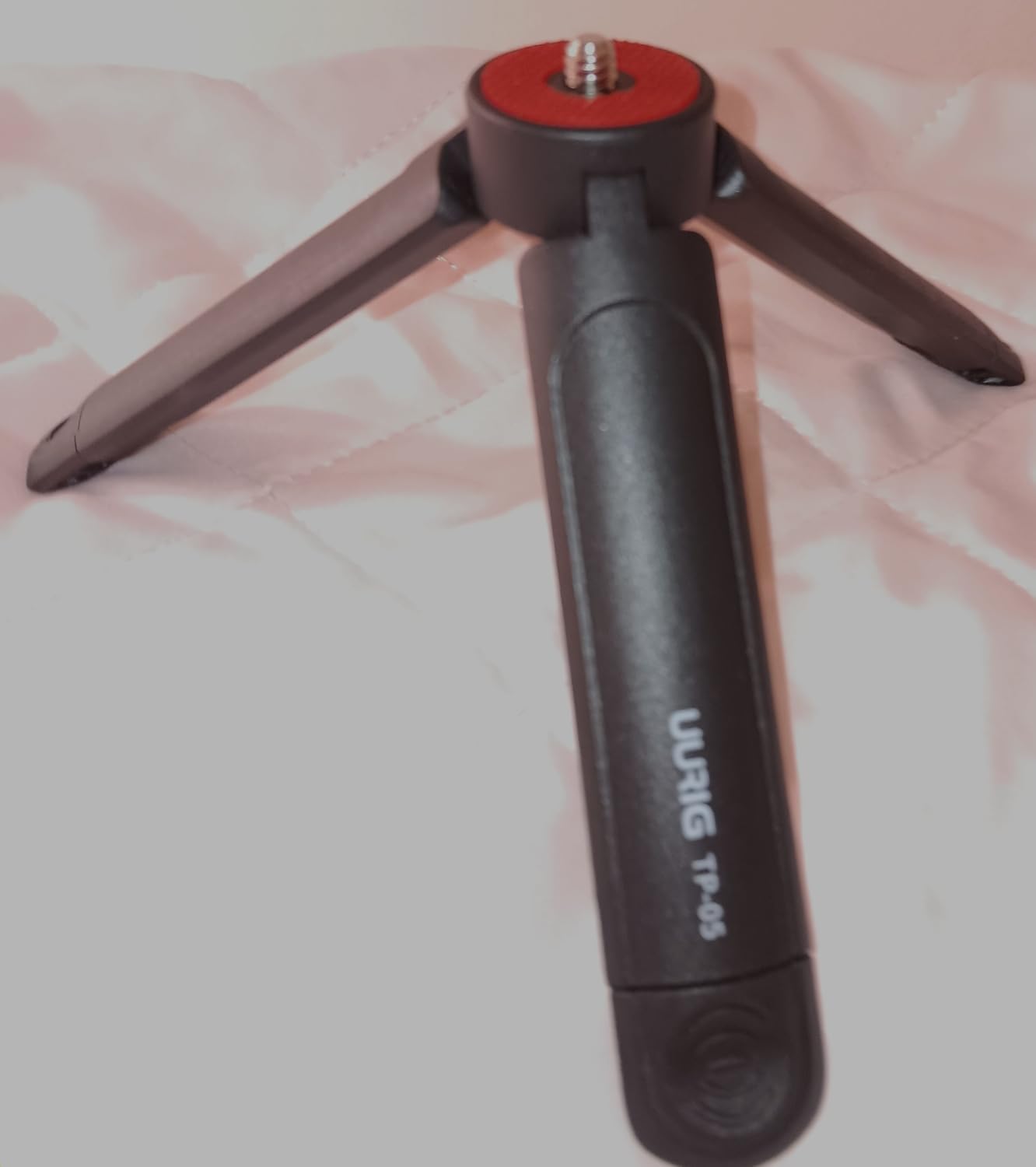 UURIG TP05 Extendable Mini Camera Tripod, Portable Selfie Stick Handle Grip Desktop Webcam Tripod with 1/4