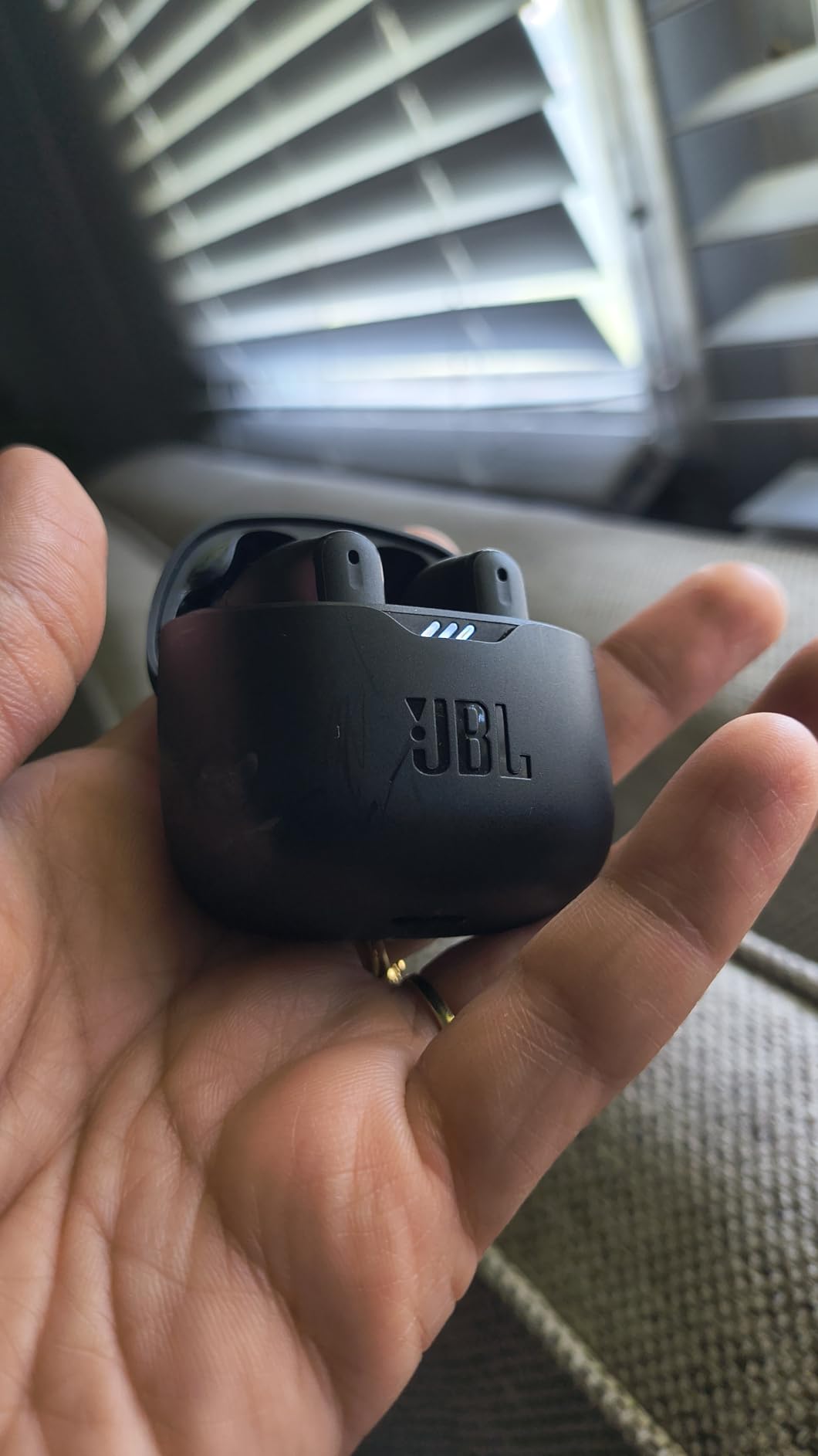 JBL Tune Flex - True Wireless Noise Cancelling Earbuds (Black), Small customer photo 2