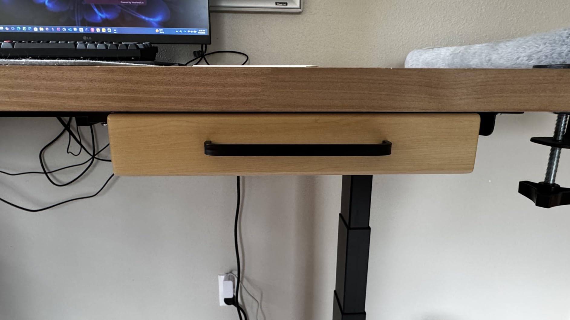 VIVO 13 inch Under Desk Mounted Sliding Pull-out Drawer for Office Desk, Pull Handle, Storage Organizer for Sit Stand Workstation, Black customer photo 2