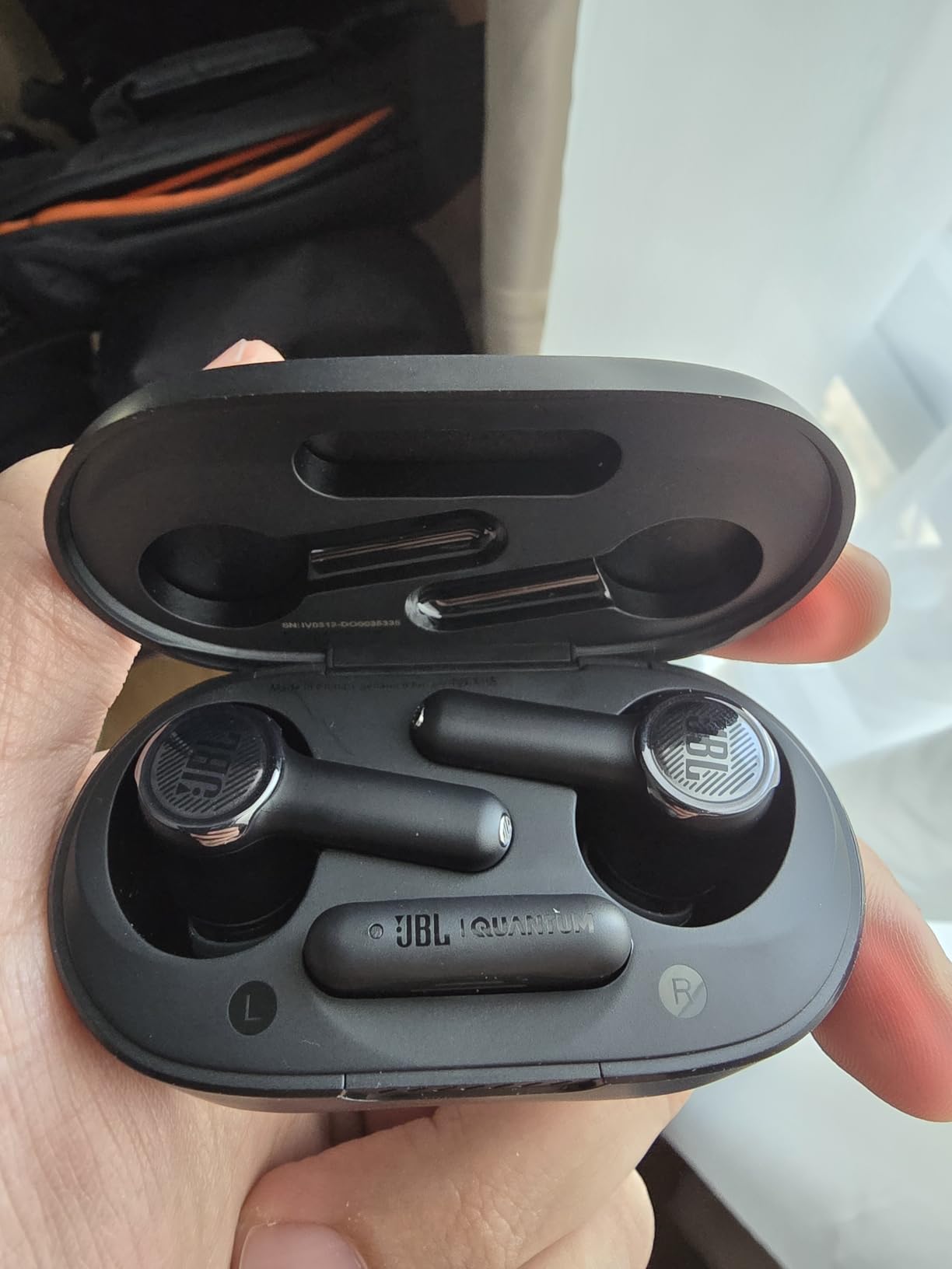 JBL Quantum TWS AIR - True Wireless Gaming Earbuds with Smart Ambient Technology, Low Latency 2.4GHz USB-C dongle or Bluetooth, 4 beamforming Microphones customer photo 2
