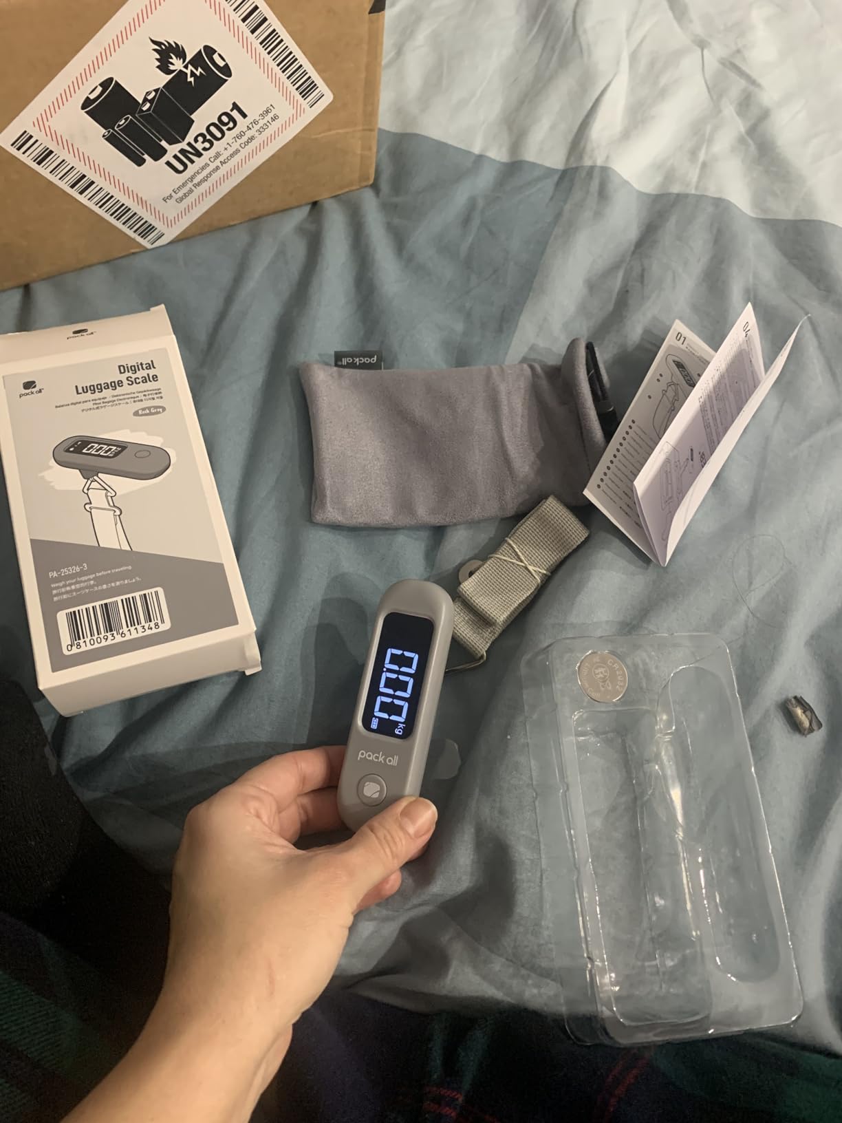 pack all 110 Lbs Luggage Scale, Digital Handheld Baggage Scale, Travel Suitcase Weight Scale with LCD Display, Battery Included, Black customer photo 2