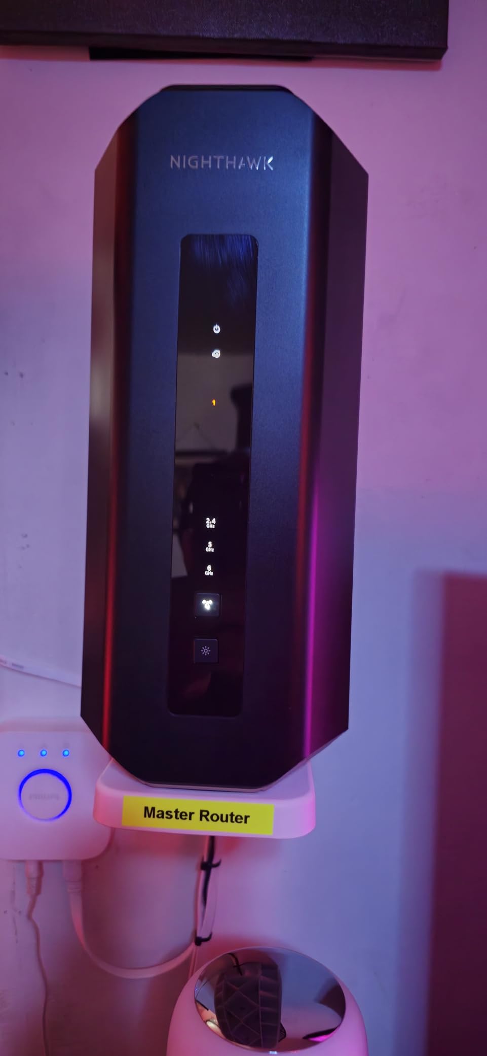 NETGEAR Nighthawk WiFi 7 Router RS700S, Up to 3,500 sq ft, 19 Gbps customer photo 1