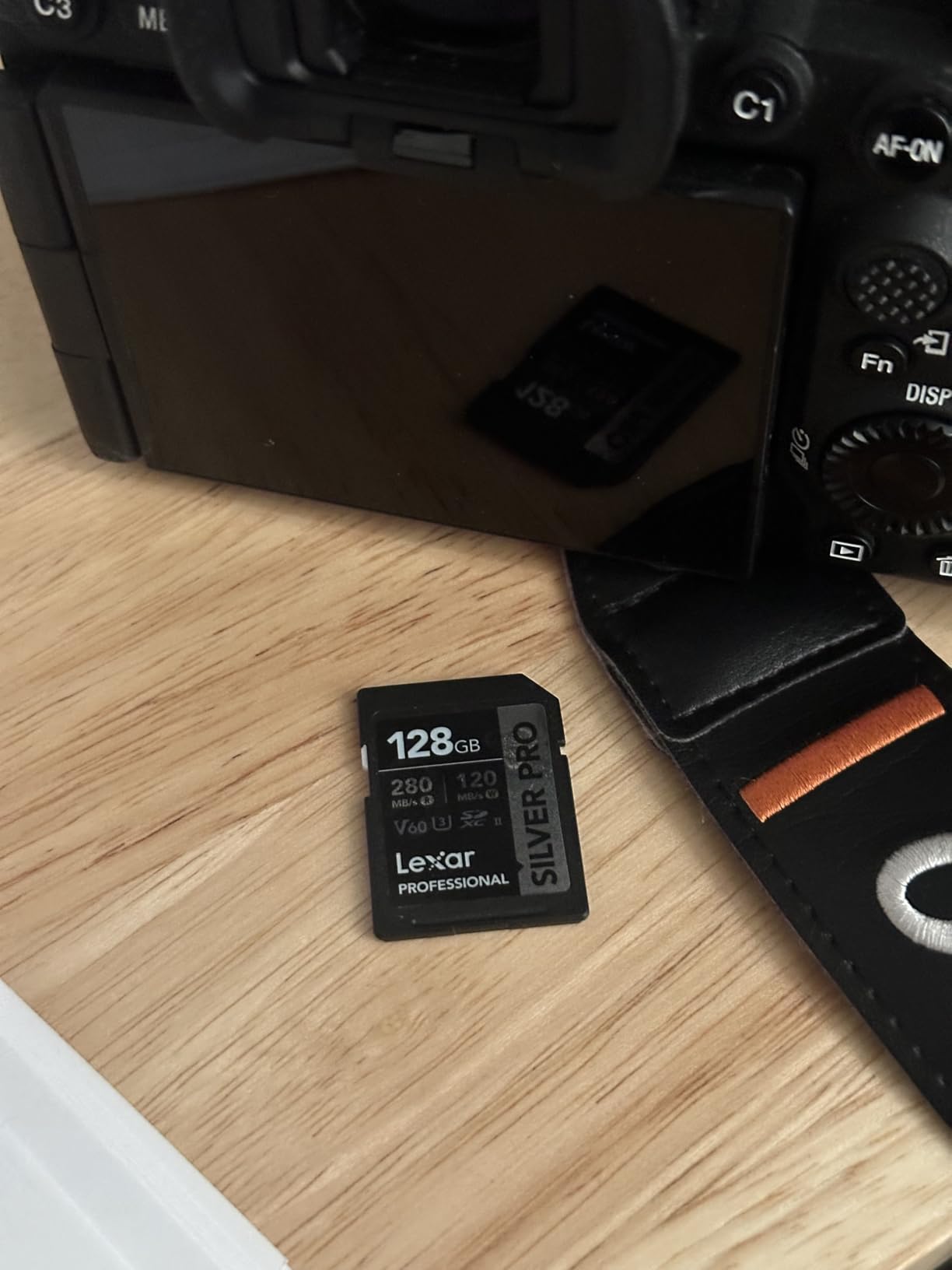 Lexar 128GB Professional SILVER PRO SD Card, UHS-II, C10, U3, V60, Full HD, 4K, Up To 280MB/s Read SDXC Memory Card customer photo 1
