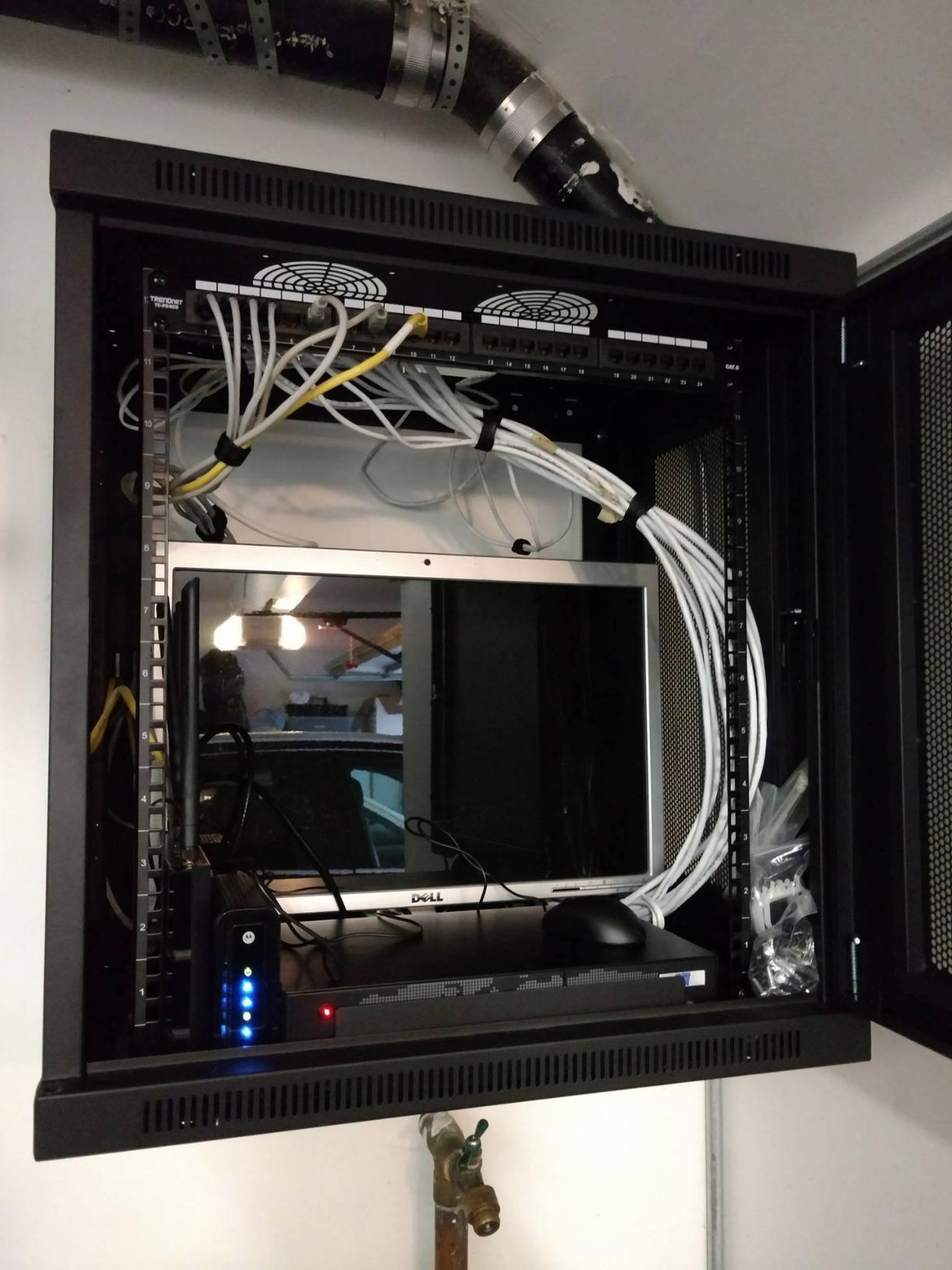 TRENDnet 6-Outlet Managed PDU,UL Certified, TPI-06 customer photo 2
