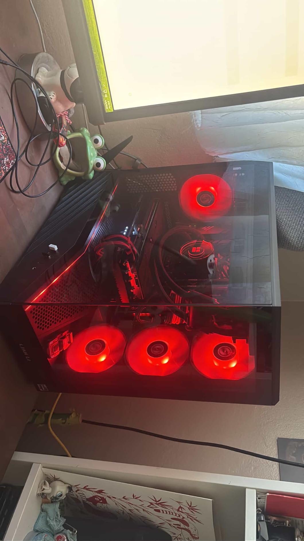 ASRock AMD Radeon RX 7700 XT Challenger 12GB GDDR6 Graphics Card customer photo 1
