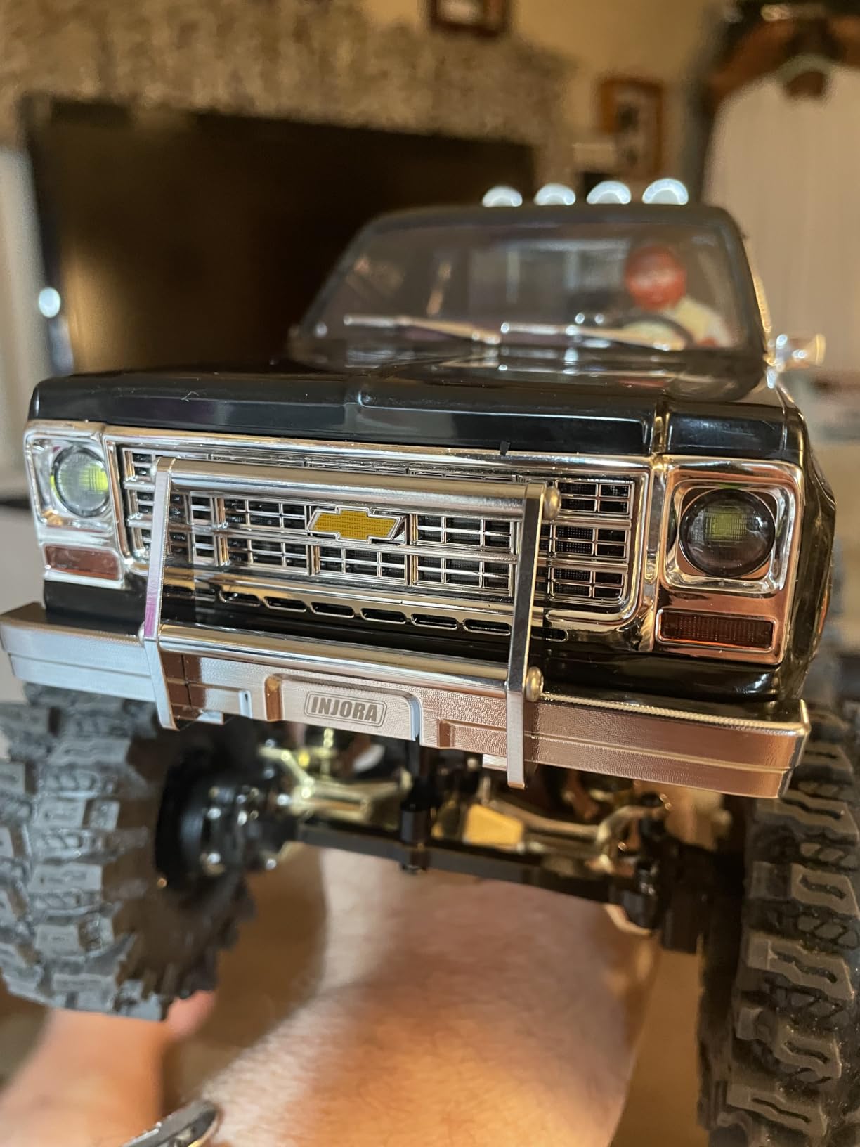Traxxas 97064-1-BLK - TRX-4M Chevy K10 High Trail 1/18 4X4 Crawler RTR, Black customer photo 2