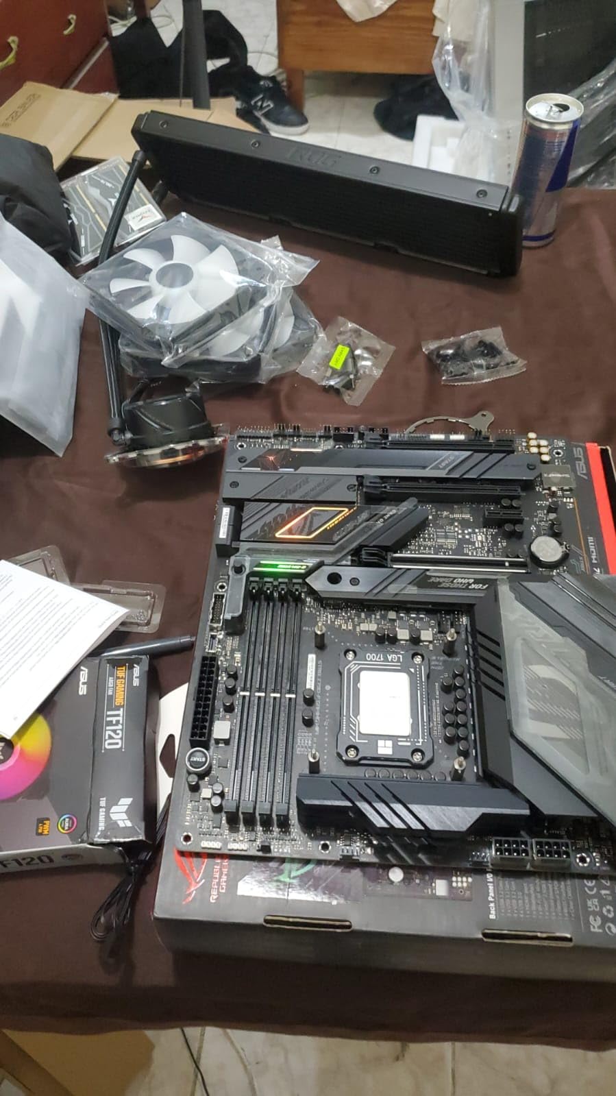 AMD Ryzen Threadripper 7970X 32-Core, 64-Thread Processor customer photo 1