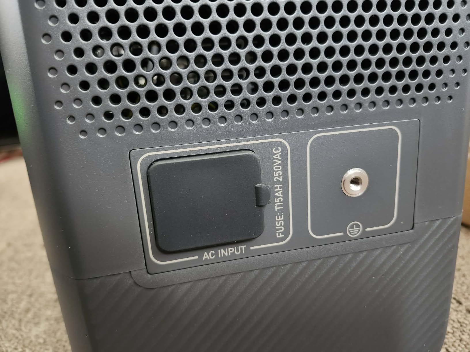 BLUETTI AC70 Portable Power Station, 768Wh Solar Generator w/ 2 1000W AC Outlets (Power Lifting 2000W), 100W Type-C, LiFePO4 Battery Backup for Road Trip, Off-Grid, Power Outage customer photo 2