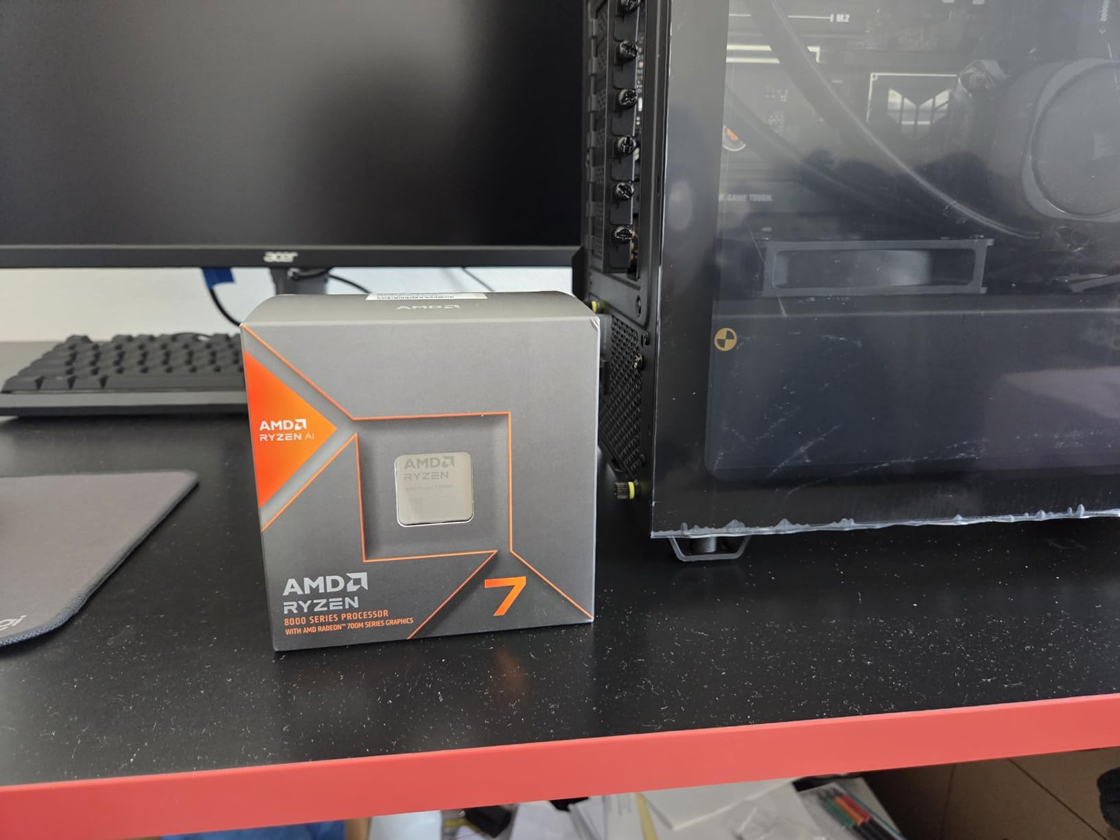 AMD Ryzen 7 8700G 8-Core, 16-Thread Desktop Processor with Radeon 780M Graphics customer photo 1