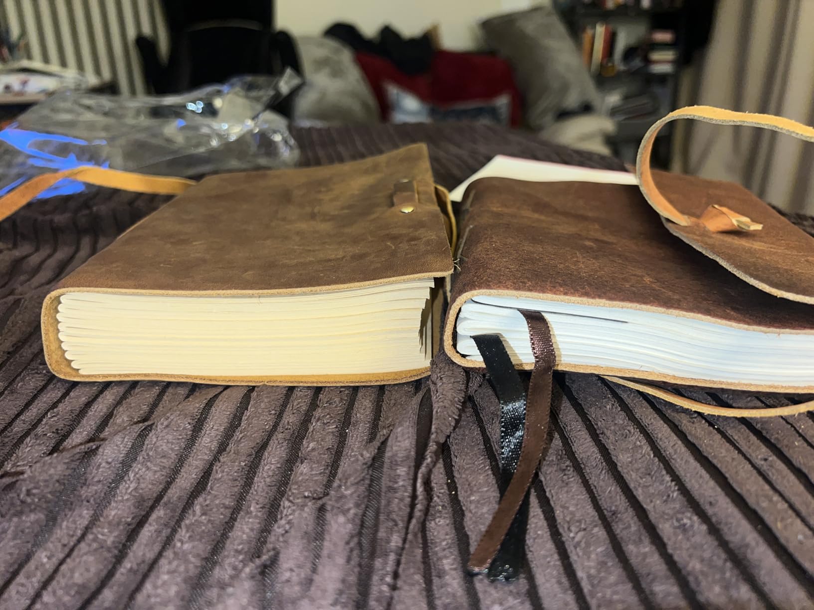 Acidea Leather Journal Notebook, Embossed Genuine Leather Journals for Writing, 200 Sheets (400Pages) Antique Blank Kraft Paper Diary, Vintage Sketchbook for Man Women Gifts customer photo 2