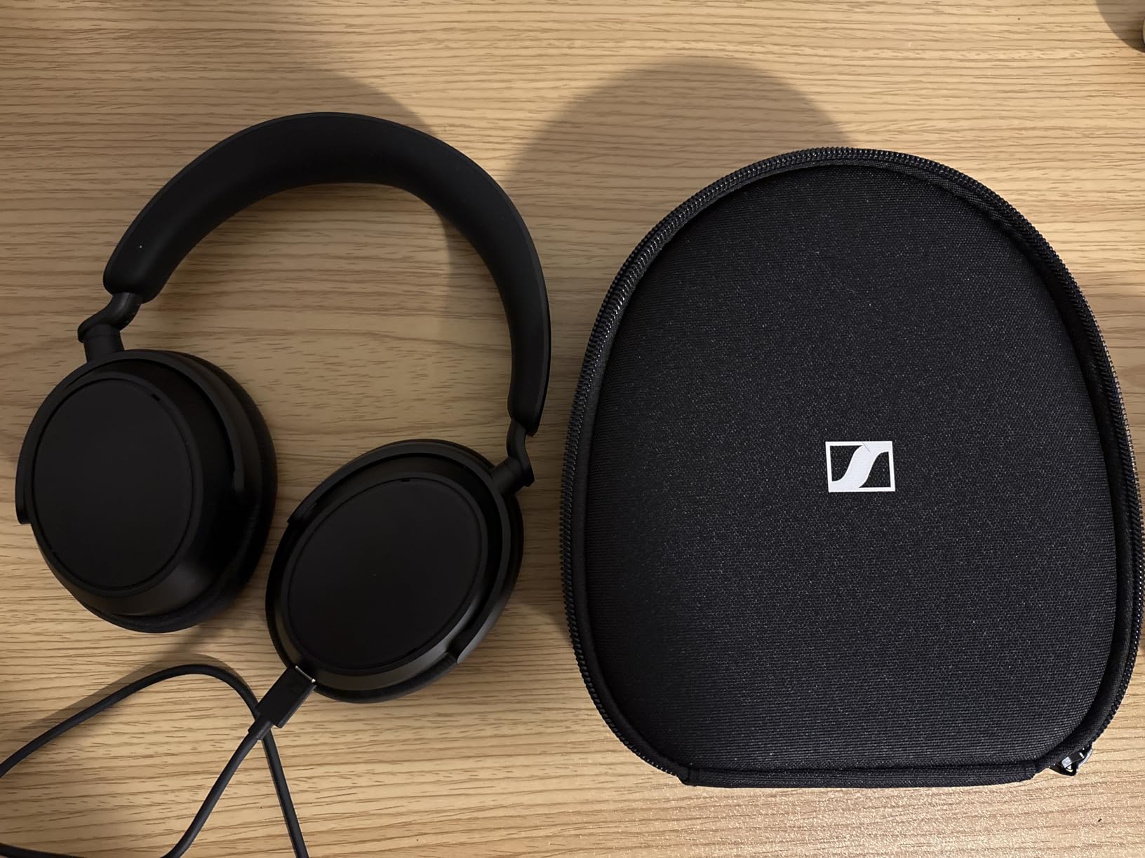 Sennheiser ACCENTUM Plus Wireless Bluetooth Noise Cancelling Headphones - Quick-Charge Feature, Up to 50HR Playtime, Adaptive Hybrid ANC, for Traveling, School & Work, White customer photo 1