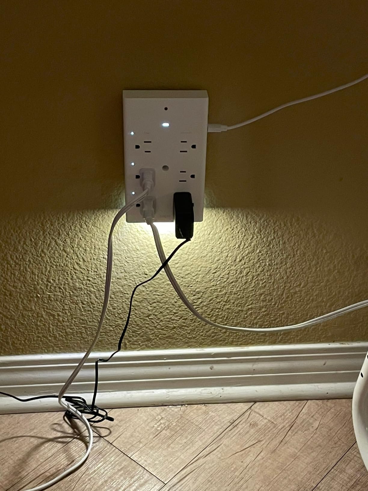 Tapo Smart Plug Outlet Extender, P306, 3 Individual Smart Outlets customer photo 2