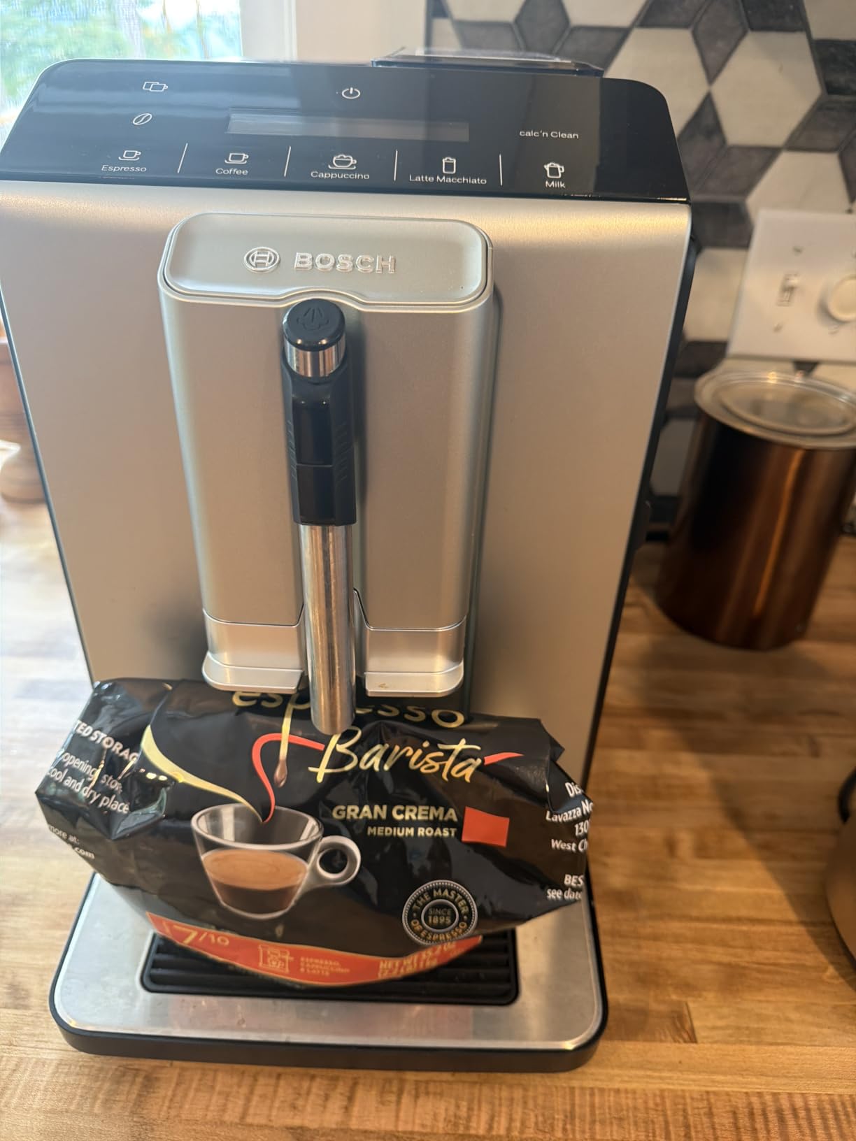 Bosch Fully Automatic Coffee and Espresso Machine - One-Touch Drinks, Barista Style, Double Cup Super Coffee Maker - Large Bean Capacity - Easy Clean, Maintenance - Silver - TIU20307 customer photo 1