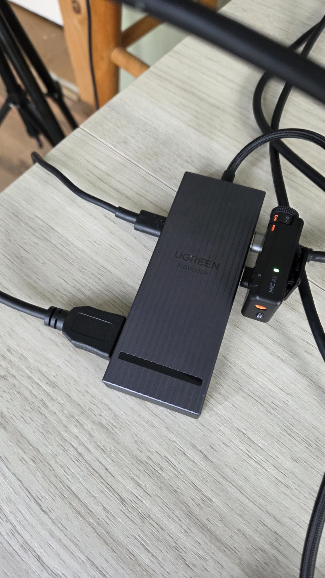UGREEN USB C Docking Station Dual Monitor, 7-in-1 Aluminum Dock with 2xHDMI customer photo 1