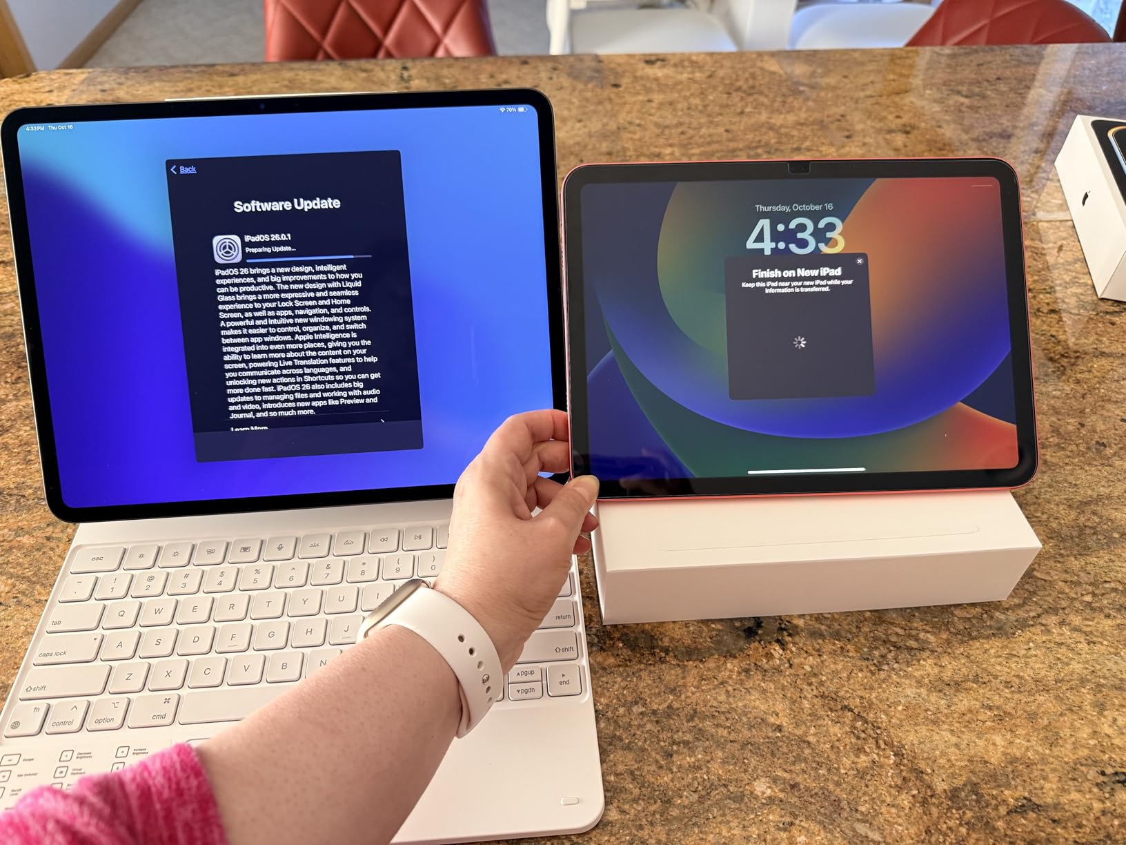 Apple iPad Pro 13-Inch (M4): Built for Apple Intelligence, Ultra Retina XDR Display, 512GB, 12MP Front/Back Camera, LiDAR Scanner, Wi-Fi 6E, Face ID, All-Day Battery Life - Space Black customer photo 2