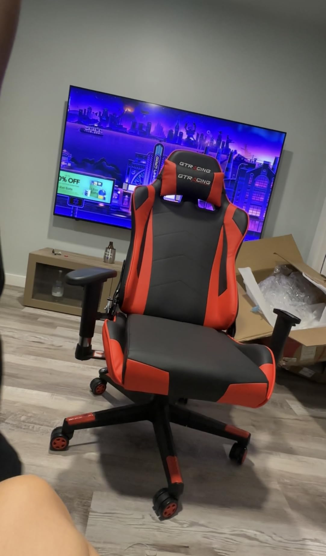Dowinx Gaming Chair Fabric with Pocket Spring Cushion, Massage Game Chair Cloth with Headrest, Ergonomic Computer Chair with Footrest 290LBS, Black customer photo 2