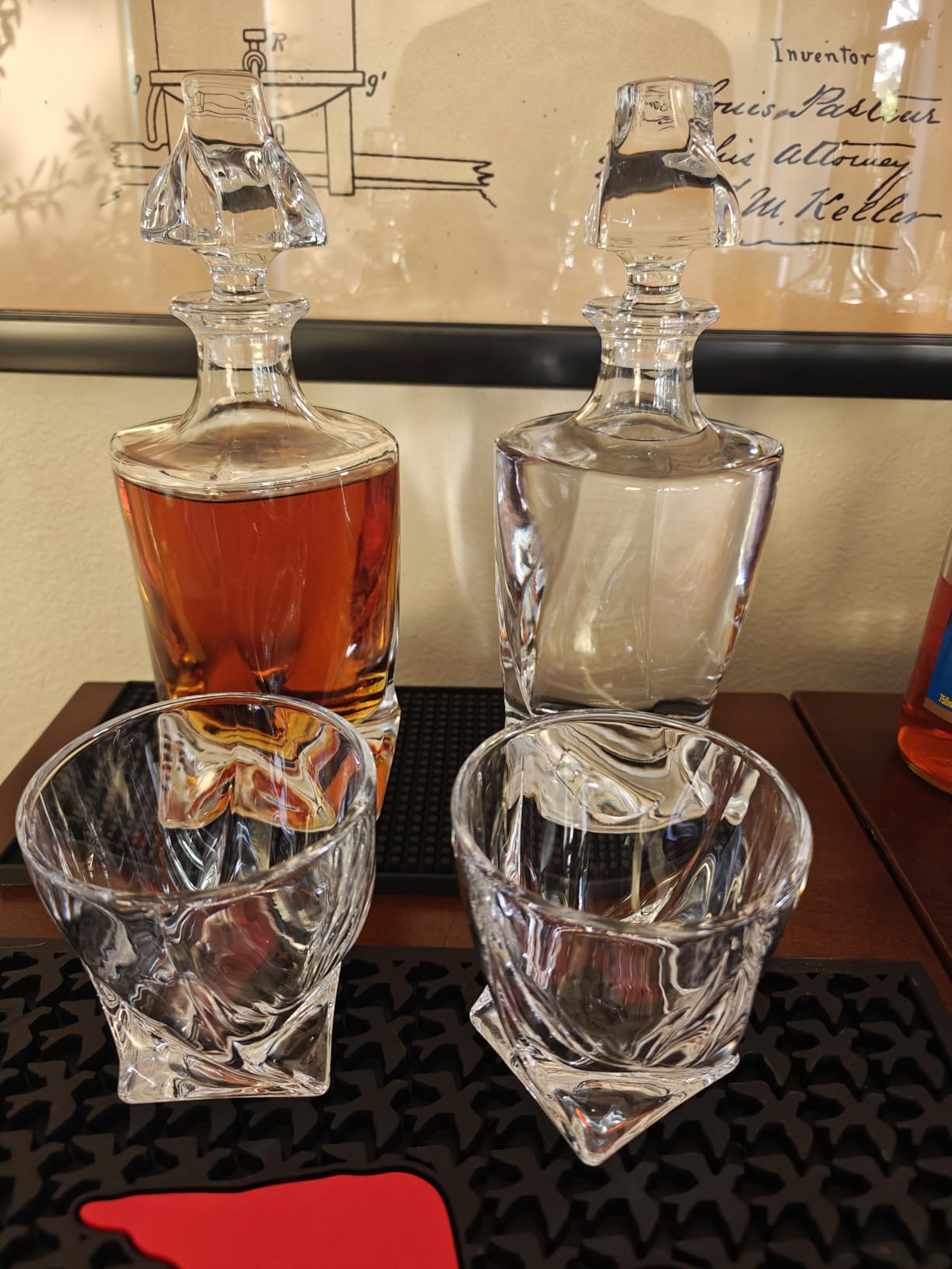 Square 25Oz Whiskey Liquor Decanter Set With 2 Glasses in Box, Decanter Set for Scotch Liquor, Whiskey Wine Decanter Suit for Men and Women Father Coworkers Lovers customer photo 1