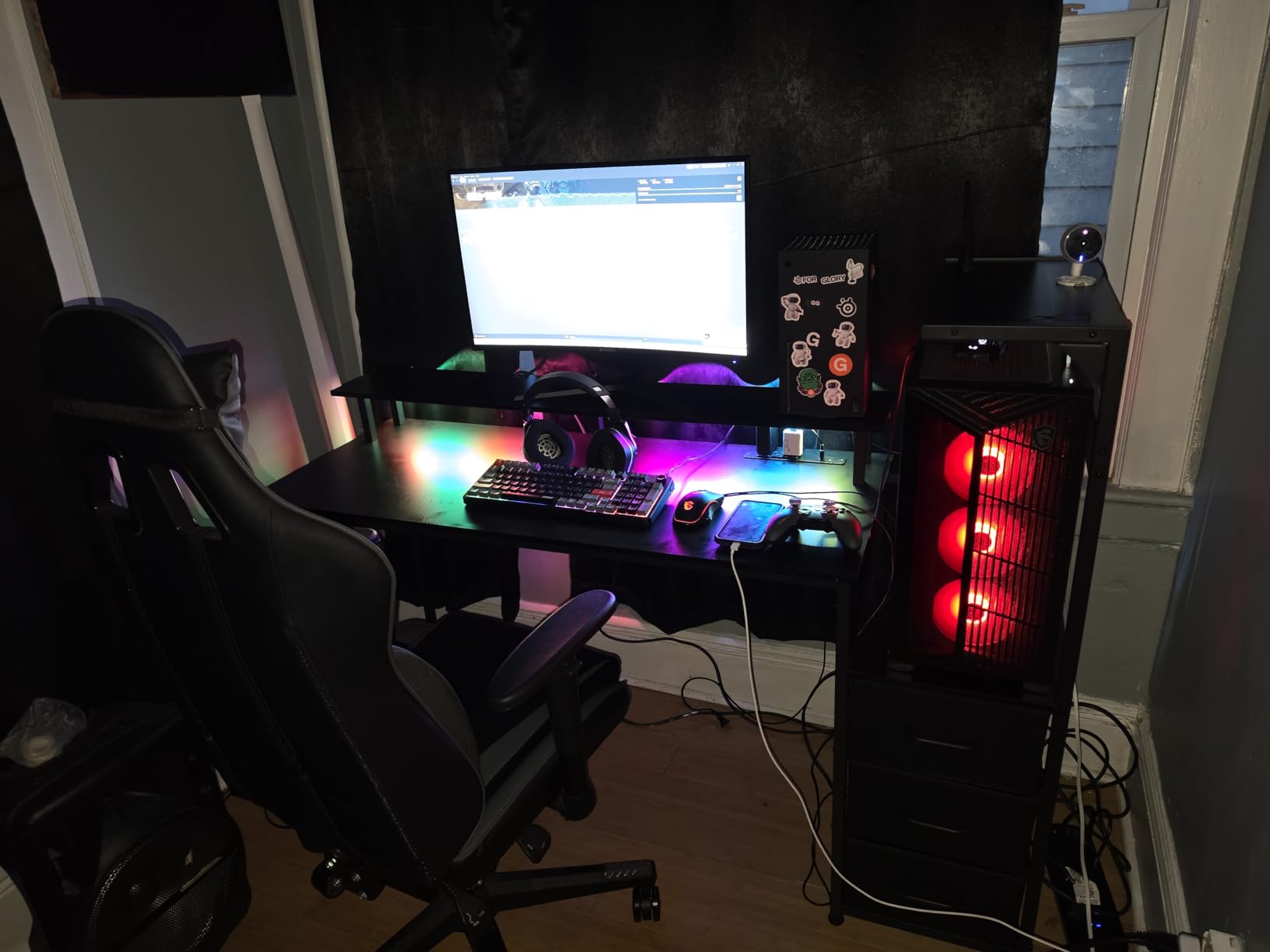 AODK 59 Inch Gaming Desk with LED Light, Reversible Computer Desk with Storage Shelves & Monitor Stand, Fabric Drawers Fits Compact PC Towers, Black customer photo 1