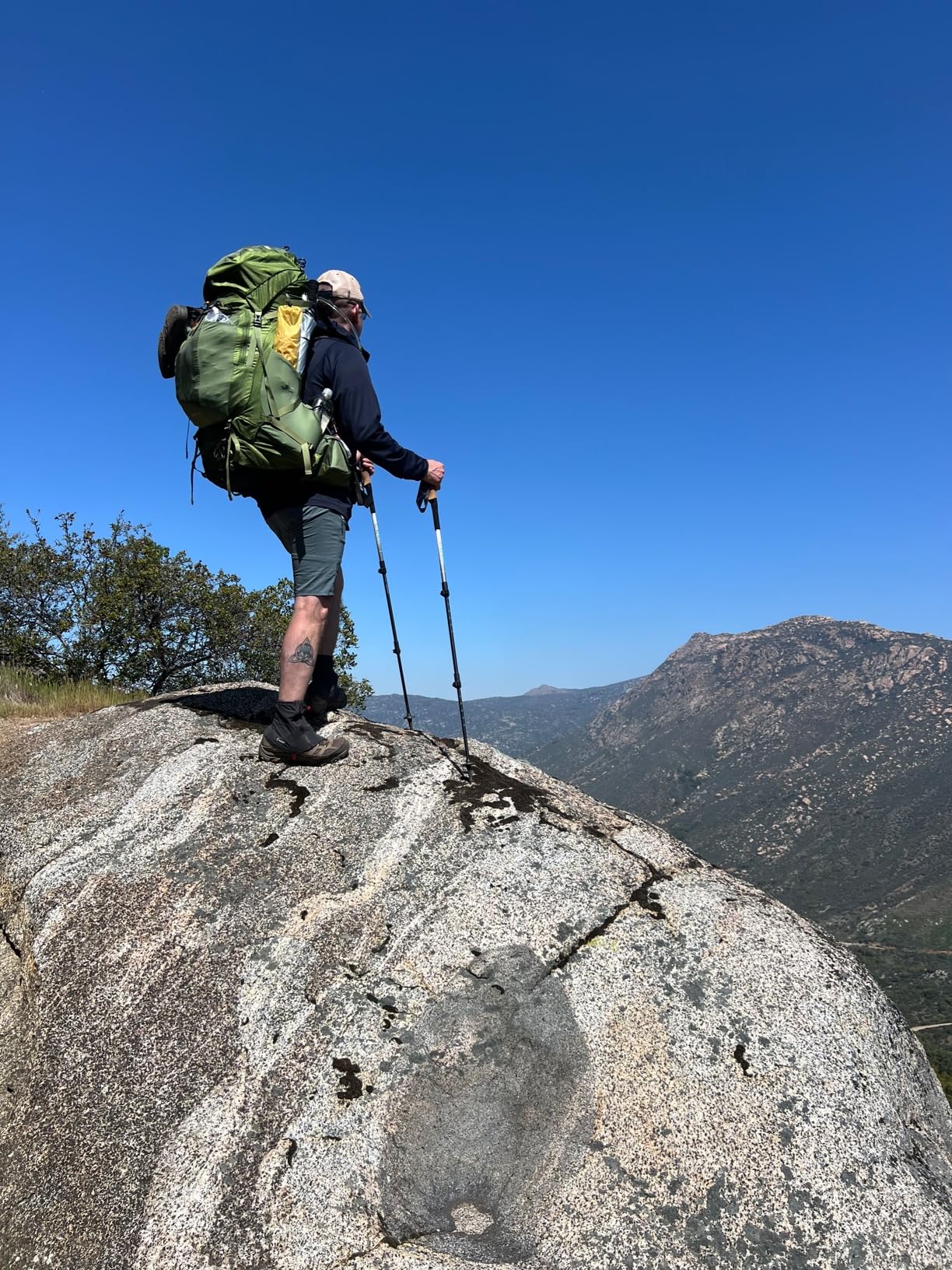 Kahtoola INSTAgaiter Mid Gaiters for Hiking, Trail Running in Mud & Snow customer photo 1