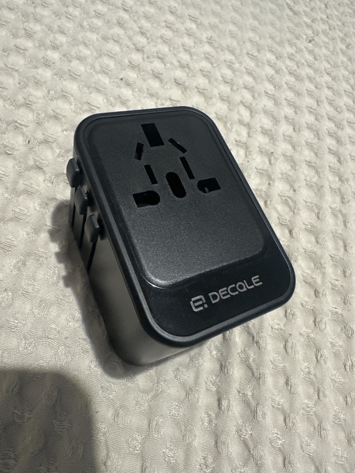 Universal Travel Adapter, International Travel Plug Adapter with 2 USB-C(PD 20W) & 1 USB-A Ports, All in One Portable Adaptor, for USA, UK, EU, AU & 224+ Countries (White) customer photo 2