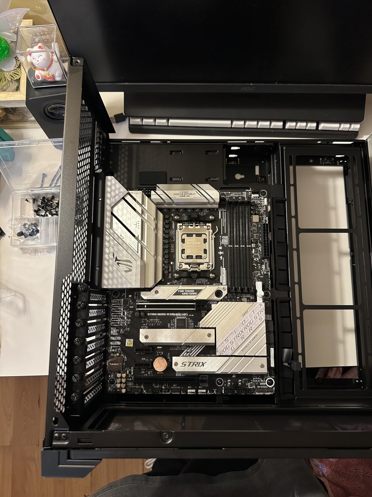 Micro Center CPU Motherboard Kit AMD Ryzen 7 7800X3D Unlocked Desktop Processor with ASUS ROG Strix B650-A Gaming WiFi 6E AM5 Gaming Motherboard customer photo 1