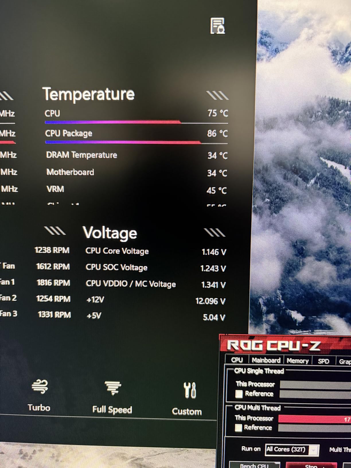 ASUS ROG Crosshair X870E Hero AMD X870E AM5 ATX Motherboard, Advanced AI PC Ready, 18+2+2 Power Stages, DDR5, PCIe® 5.0, 5X M.2, Wi-Fi 7, USB4®, AI Overclocking, Core Flex, PCIe Slot Q-Release Slim customer photo 2