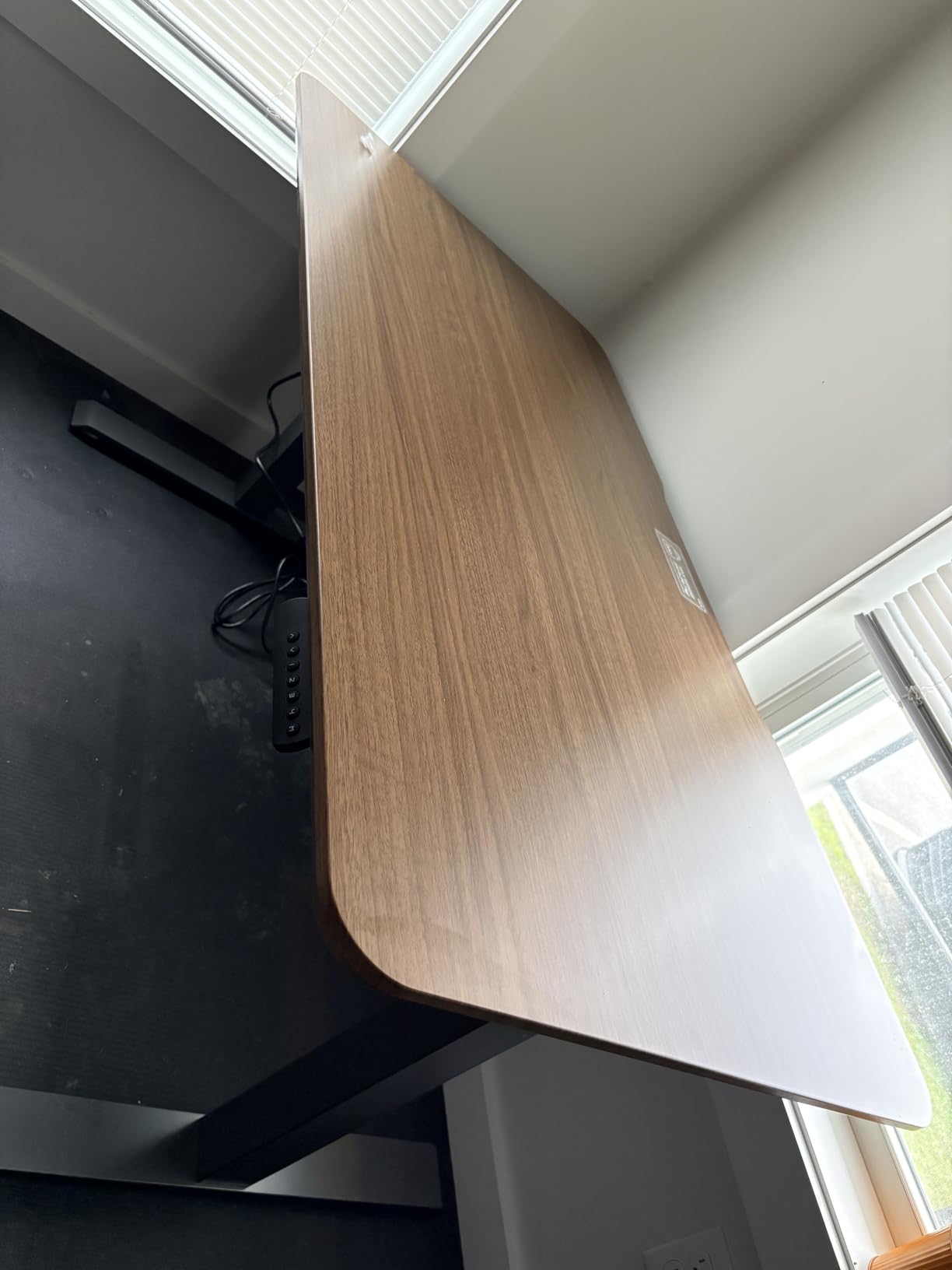 Vari Electric Standing Desk - Varidesk Height Adjustable Sit/Stand Desk - Dual Motor with Memory Presets, Stable T-Style Legs - Gaming or Home Office Workstation - 72