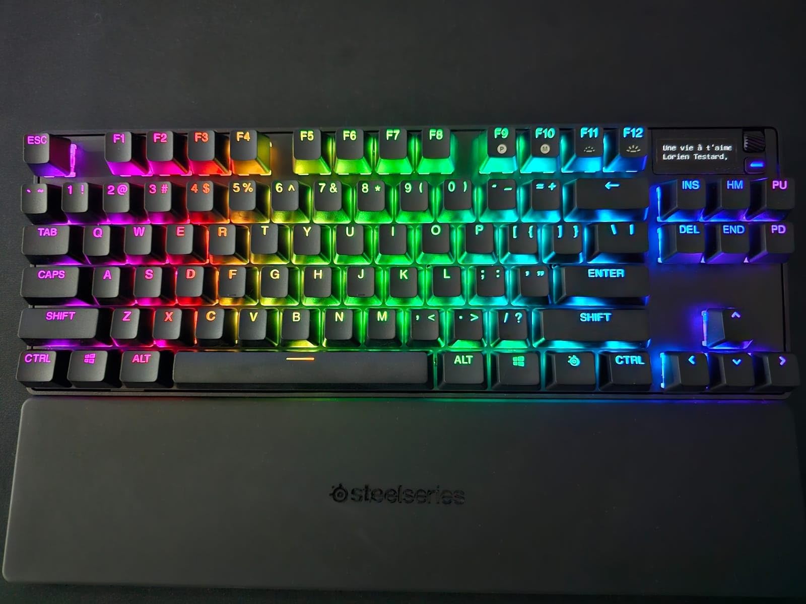 SteelSeries Apex Pro TKL Wireless Gen 3 OmniPoint 3.0 HyperMagnetic Switches - Adjustable Actuation - Rapid Trigger - Game-Ready Presets - Dual Wireless - OLED customer photo 1