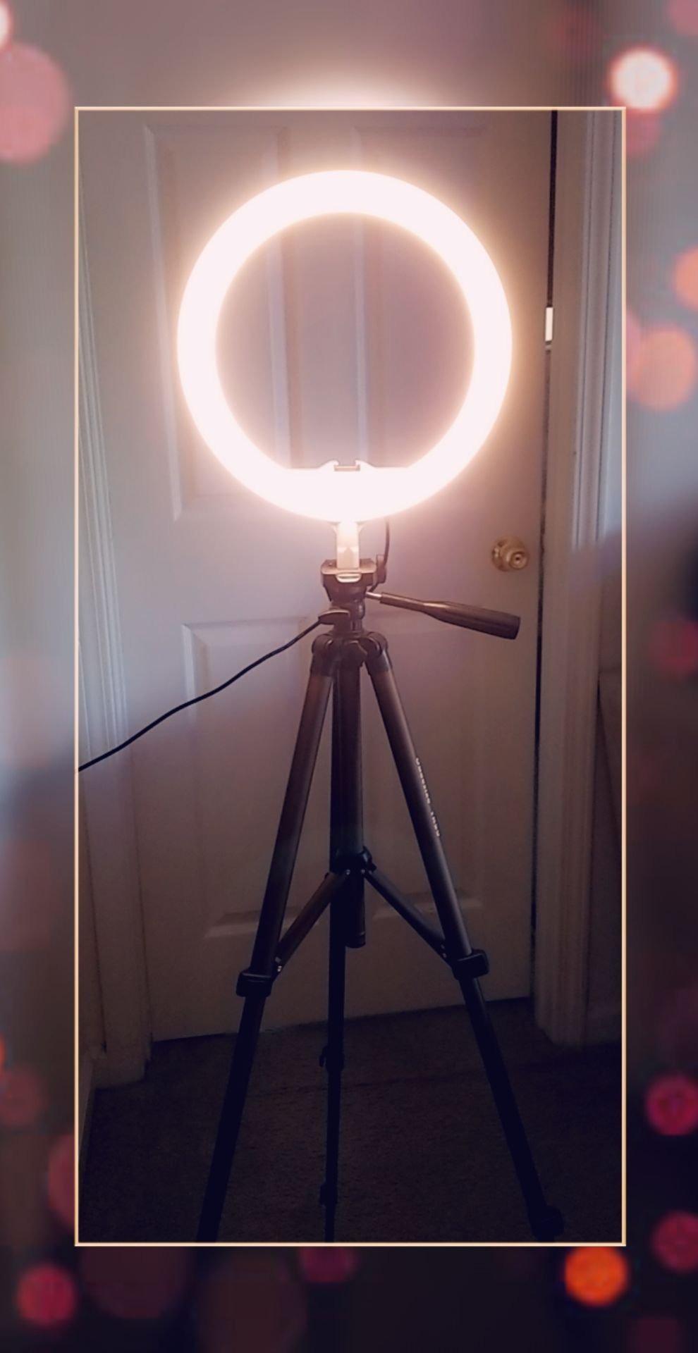 UBeesize 22'' Ring Light with 72'' Stand, 60W Large Ring Light with Phone Holder, Dimmable LED Light for Makeup Barber Stylist Tattoo YouTube TikTok Photography customer photo 1