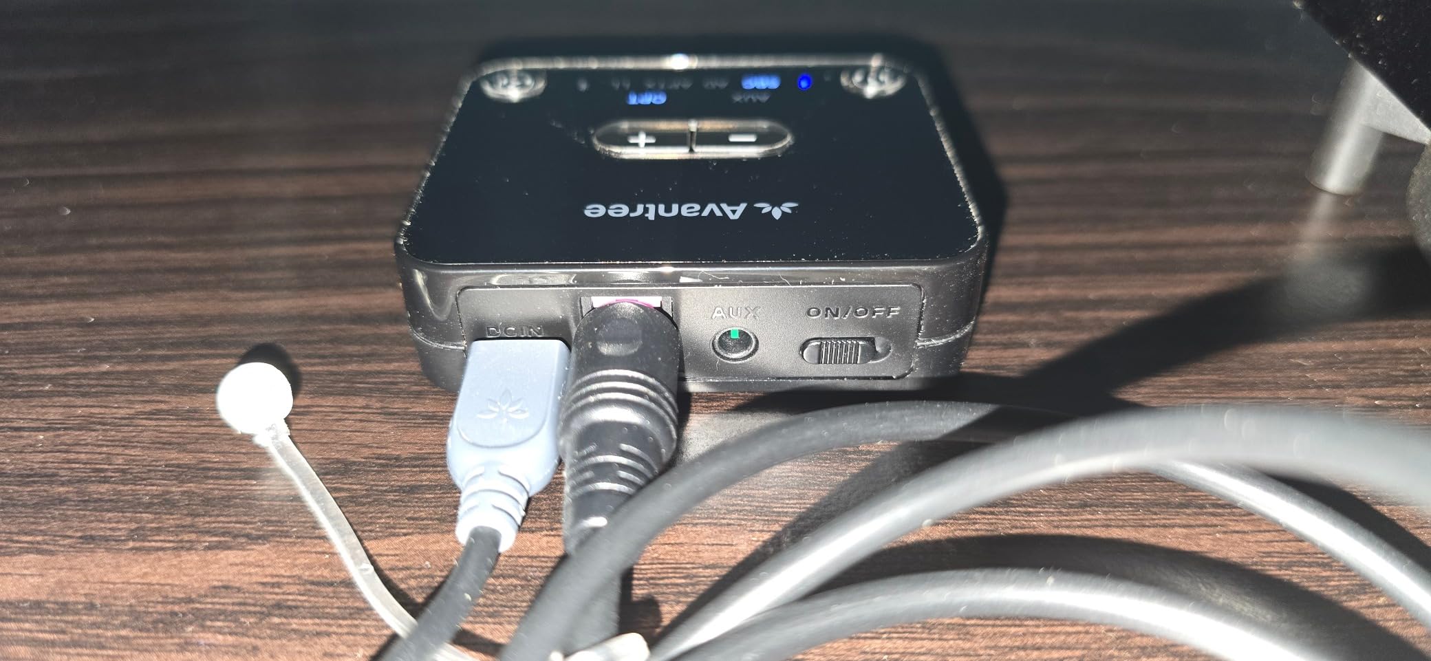 Avantree Audikast 3 - Bluetooth 5.3 Transmitter for TV Audio via Optical & AUX Outputs Only, aptX Adaptive, Dual Headphone Connection, 100ft Range - Not for HDMI-Only TVs customer photo 2