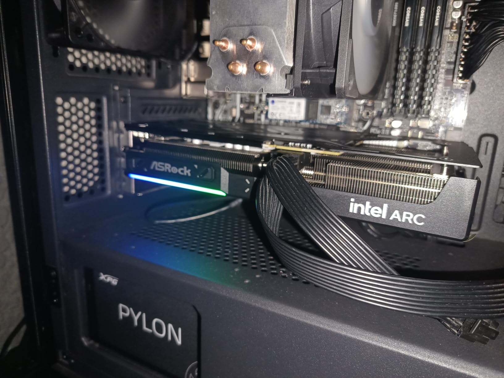 ASRock Intel Arc B580 Challenger 12GB OC Graphics Card, Xe2-HPG, 2740MHz GPU, 12GB GDDR6 192 Bits, PCIe 4.0, Dual Fans customer photo 2