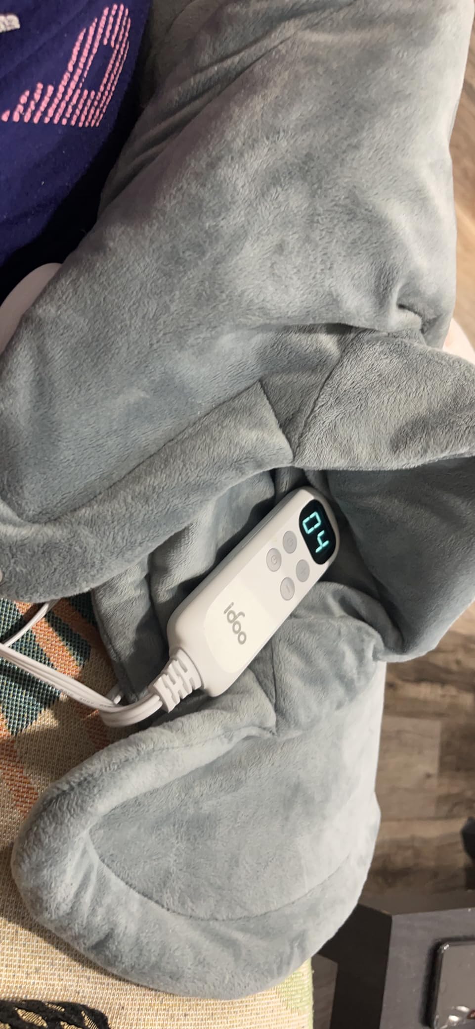 iDOO Graphene-Infused Heating Pad for Neck Shoulders and Back, FSA Eligible, Weighted Heat Pads for Pain Relief customer photo 1