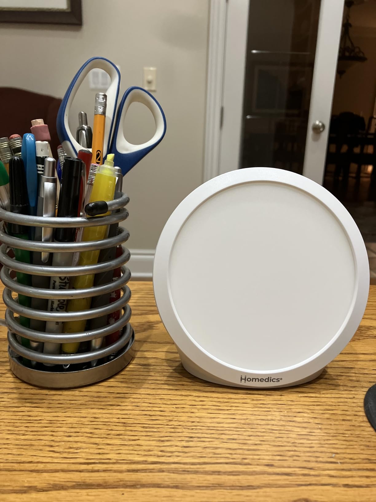 Homedics Light Therapy Lamp, Sun Lamp, 10,000 Lux, UV-Free, Full Spectrum LEDs for Improved Sleep, Boosted Mood & Increased Energy, Adjustable Color Temperature, 6 Timer Settings, Compact & Stylish customer photo 1