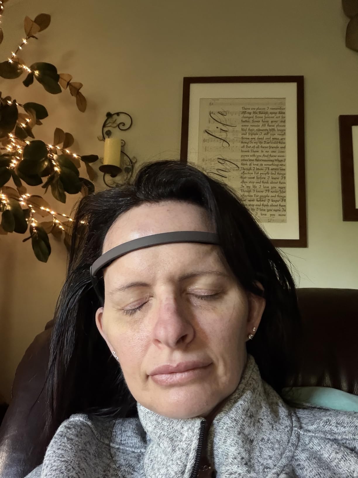 MUSE 2: The Brain Sensing Headband - EEG MUSE Headband Meditation Tracker and Monitor - Multi Sensor Biofeedback Devices for Home Use with Responsive Sound Feedback Guidance - Neurofeedback Devices customer photo 1