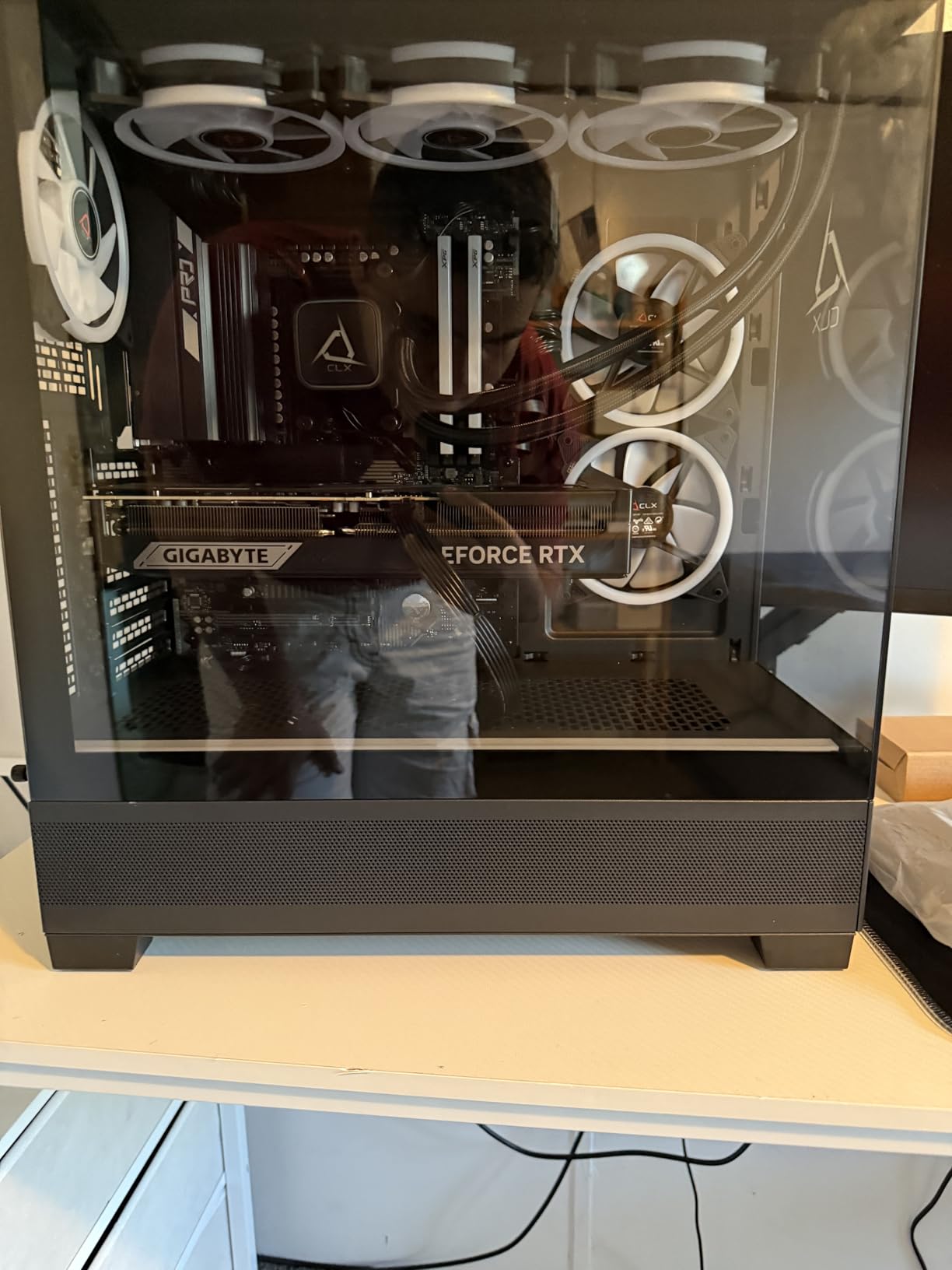 CLX Set Gaming PC - AMD Ryzen 7 9800X3D 4.7GHz, RTX 5080, 2TB NVMe M.2 SSD, 32GB DDR5 RGB Memory, 360mm AIO, WiFi, Windows 11 Home, Black customer photo 1