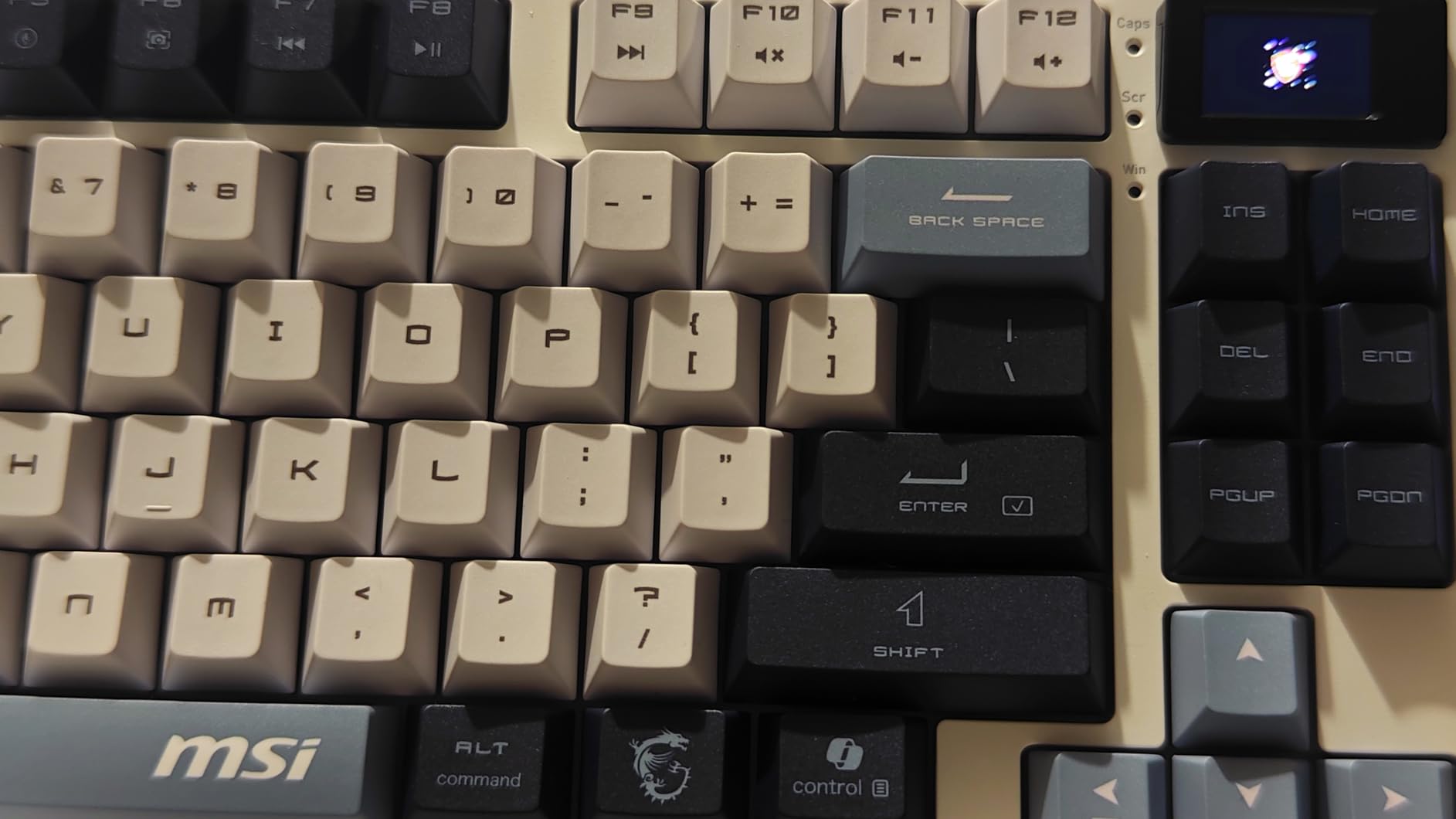 MSI Forge GK600 TKL Wireless Sky - Mechanical Linear Switches - Dye-Sublimated PBT Keycaps, Anti-Slip Base, RGB LED, USB 2.0, Bluetooth, 2.4 GHz - Tenkeyless customer photo 2