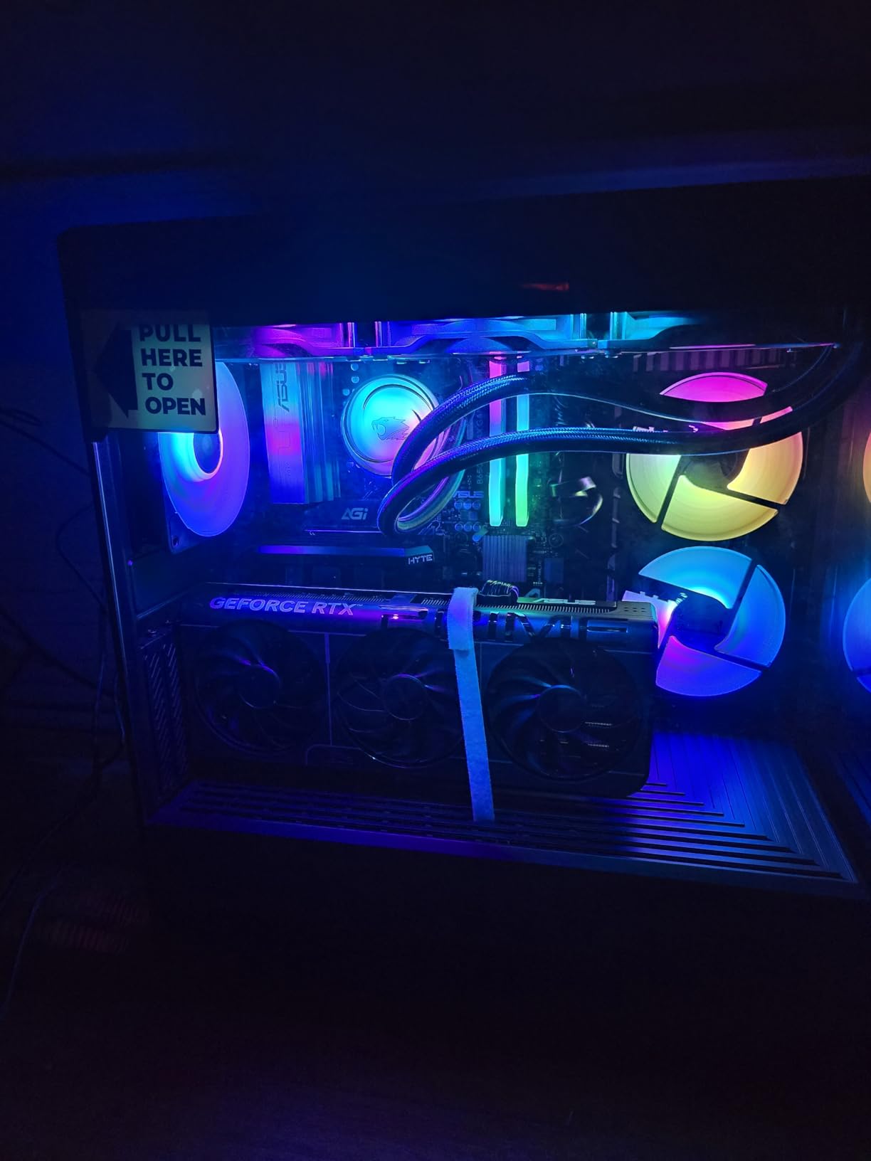 iBUYPOWER Y40 PRO Black Gaming PC Desktop Computer AMD Ryzen 9 7900X CPU, NVIDIA GeForce RTX 5070Ti 16GB GPU, 32GB DDR5 RGB 5200MHz RAM, 2TB NVMe SSD, Windows 11 Home, Keyboard, Mouse - Y40BA9N57T01 customer photo 2