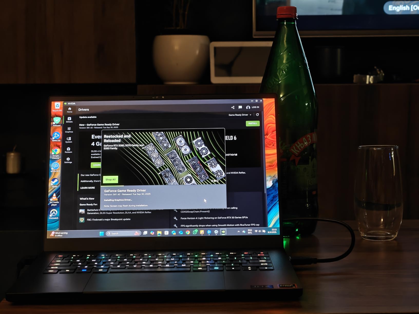 Razer Blade 14 (2025) Gaming Laptop: NVIDIA GeForce RTX 5070 - AMD Ryzen AI 9 365 CPU - 3K 120Hz OLED Display - 32GB LPDDR5X RAM - 1TB SSD - Thin & Lightweight - Chroma RGB - Windows - Black customer photo 2