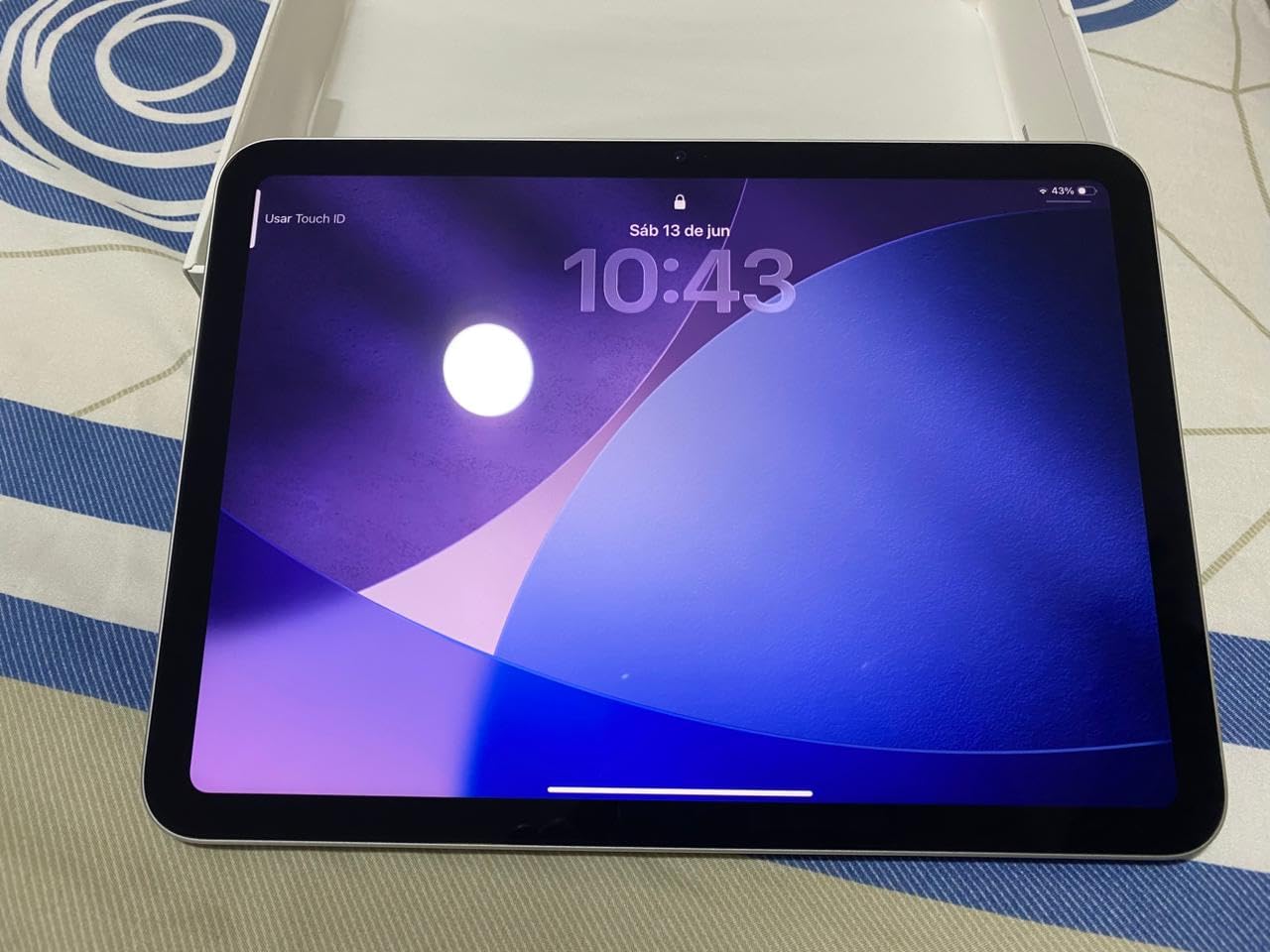 Apple iPad 11-inch (A16 chip): Liquid Retina Display, 128GB, Wi-Fi 6, 12MP Front/Back Camera, Touch ID, All-Day Battery Life - Yellow customer photo 1