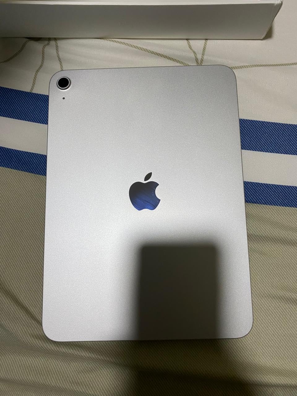 Apple iPad 11-inch (A16 chip): Liquid Retina Display, 128GB, Wi-Fi 6, 12MP Front/Back Camera, Touch ID, All-Day Battery Life - Yellow customer photo 2