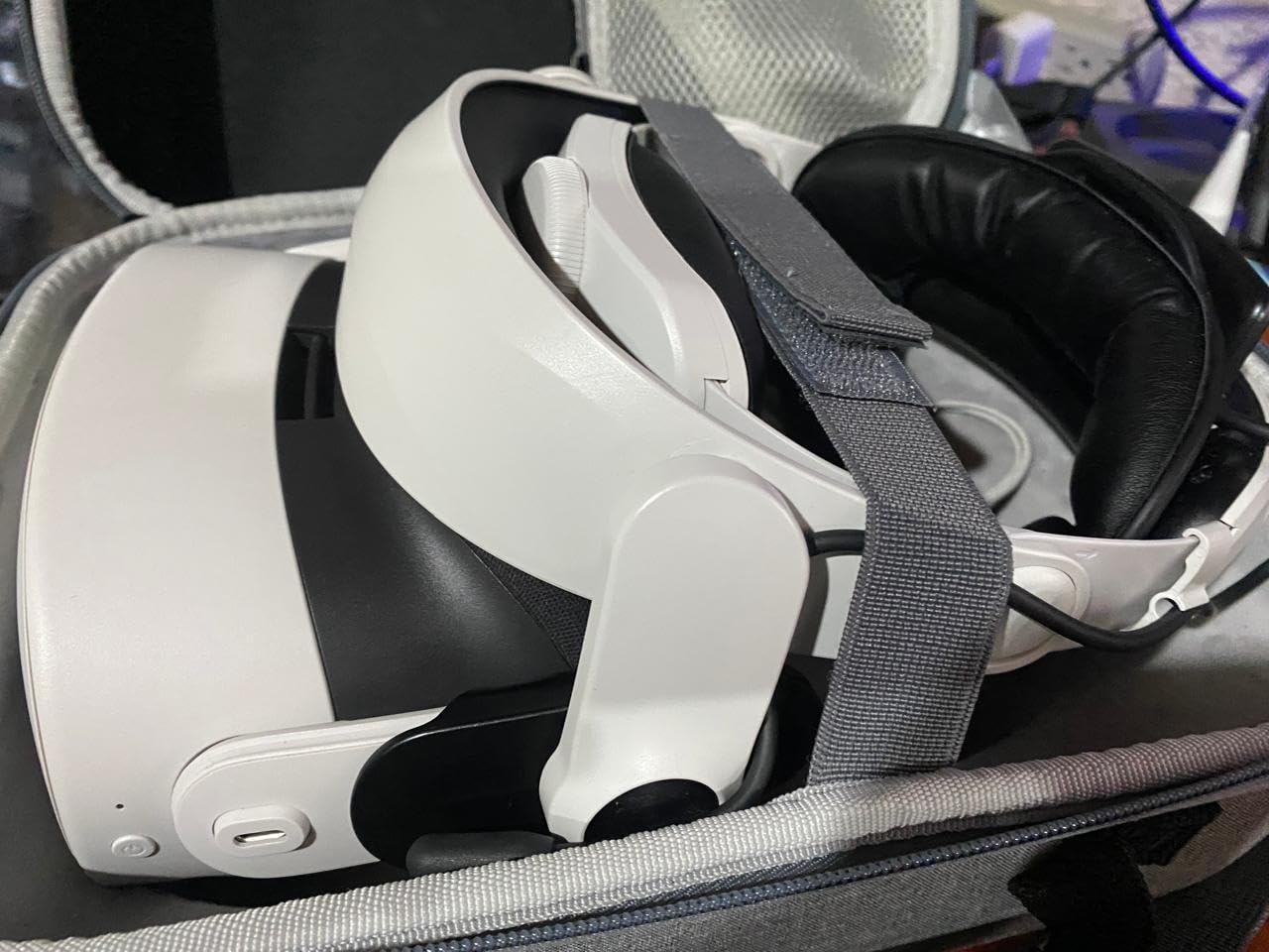 Meta Quest 3S 128GB | Virtual Reality — VR Headset — Gorilla Tag Bundle customer photo 2