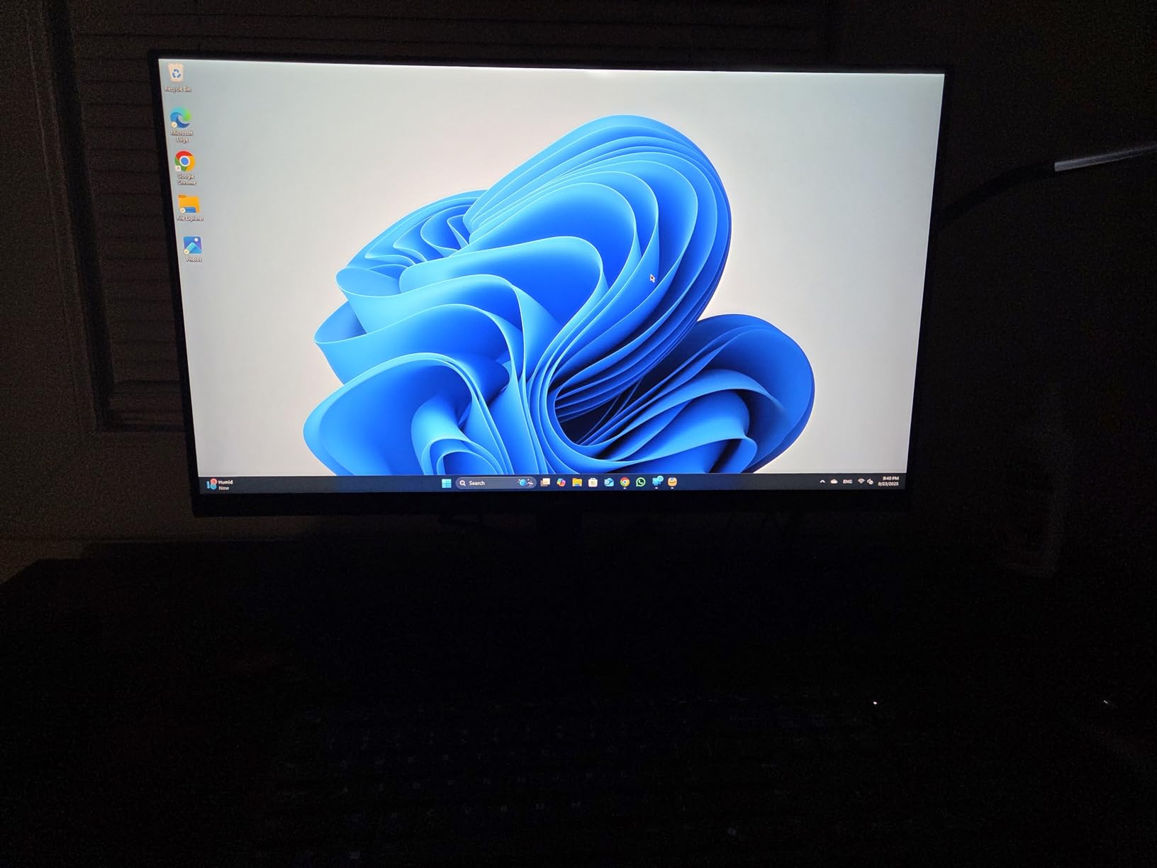 Dell Tower Desktop ECT1250 - Intel Core Ultra 7-265 Processor, UHD Graphics, 32GB Memory, 1TB M.2 SSD, 3.0 SD Card Reader, Wired Keyboard and Mouse, Windows 11 Home customer photo 2