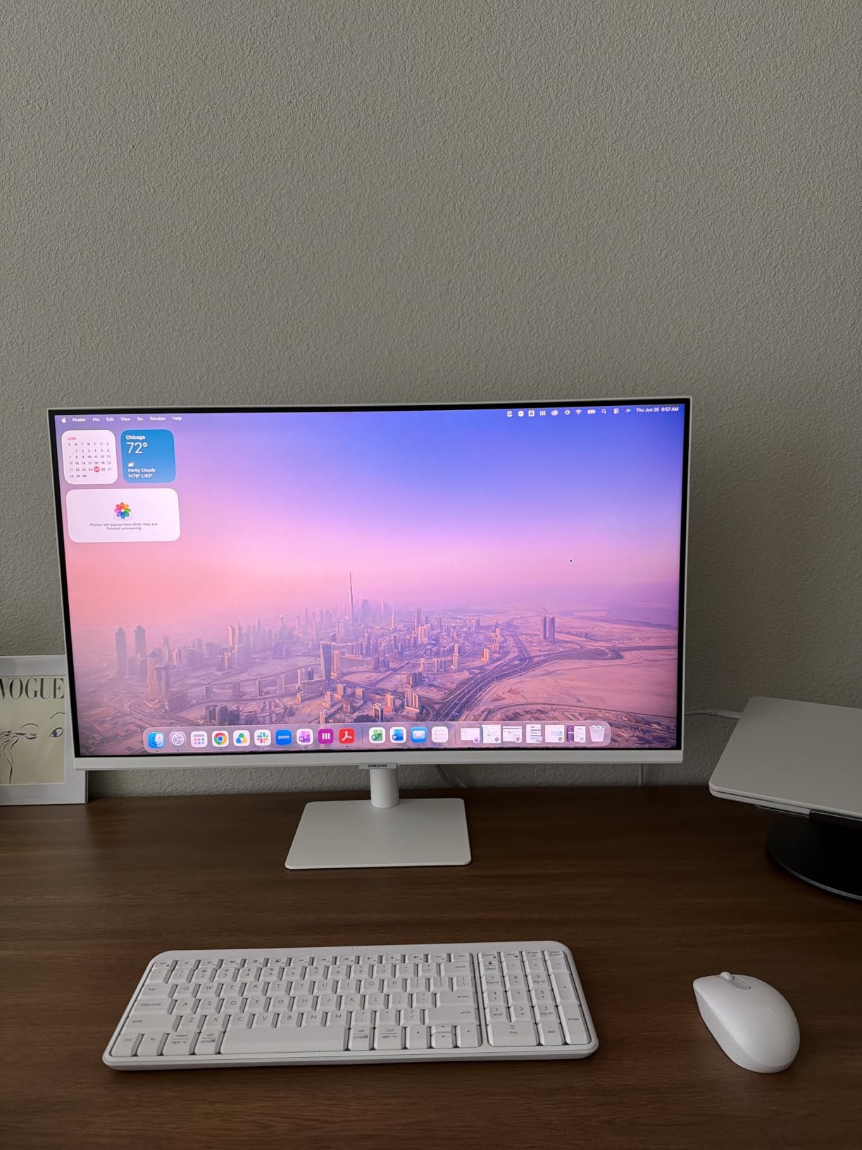 Samsung 32”M7 (M70F) Series 4K UHD Smart Monitor customer photo 1
