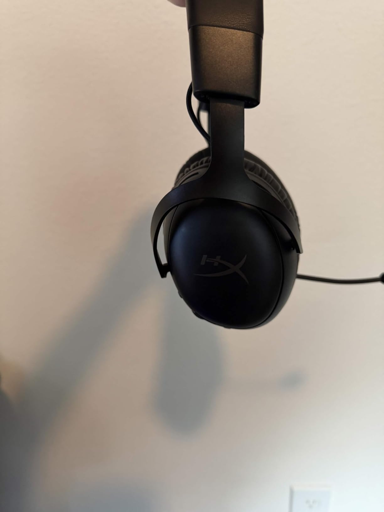 HyperX Cloud III S Wireless Gaming Headset Multi-Platform, 2.4GHz, Bluetooth, 120 Hrs Battery, 53mm Angled Drivers, Detachable Mic customer photo 2