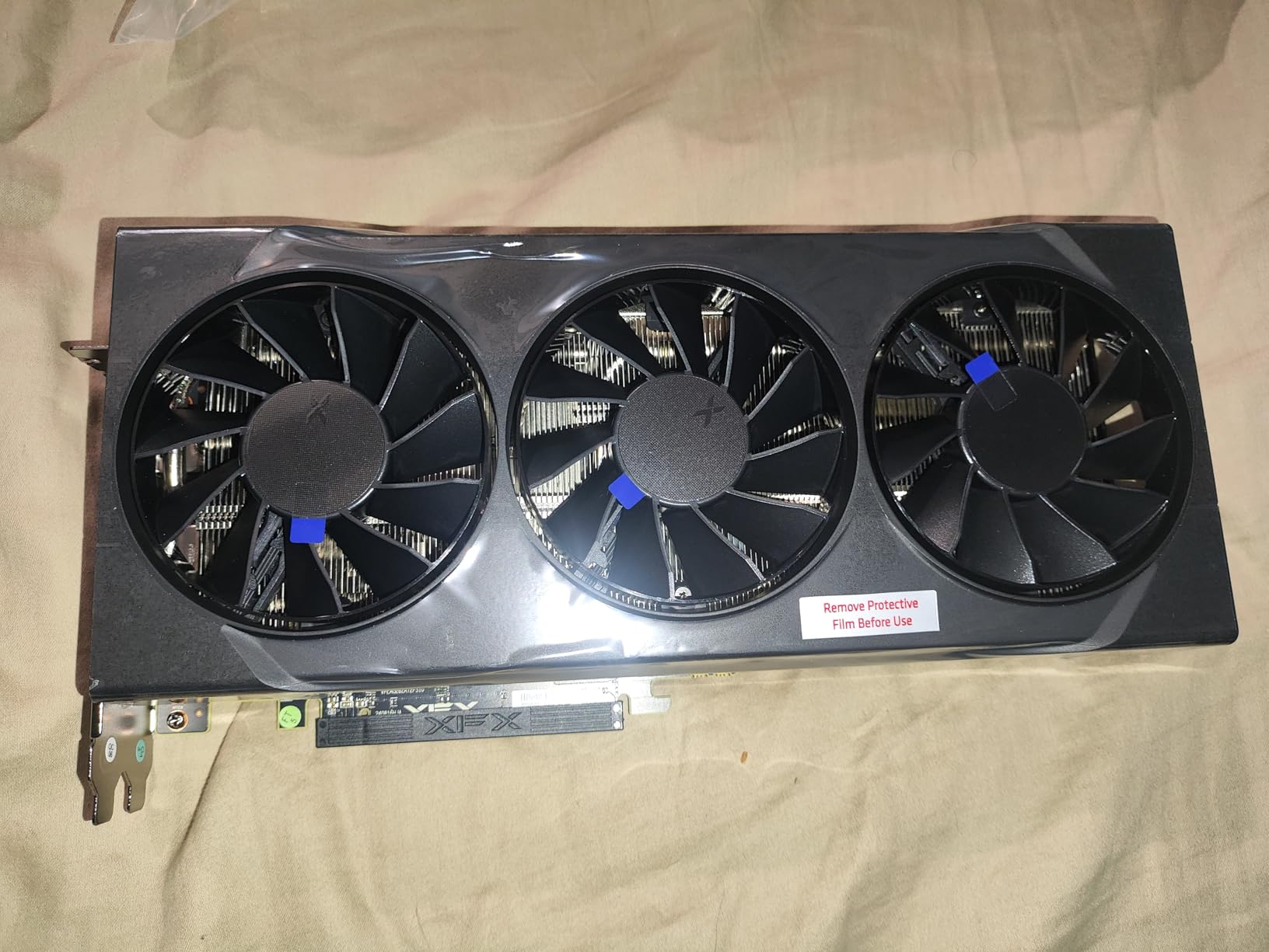 XFX Swift AMD Radeon RX 9060 XT OC Triple Fan Gaming Edition with 16GB GDDR6 HDMI 2xDP, RDNA 4 RX-96TS316BA, Graphics Card, Compatible with Desktop PCs customer photo 1