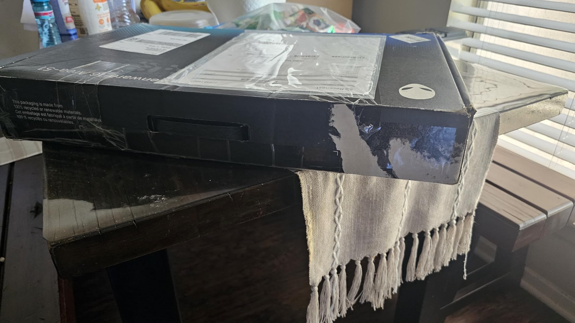 Alienware 16 Area-51 Gaming Laptop AA16250-16