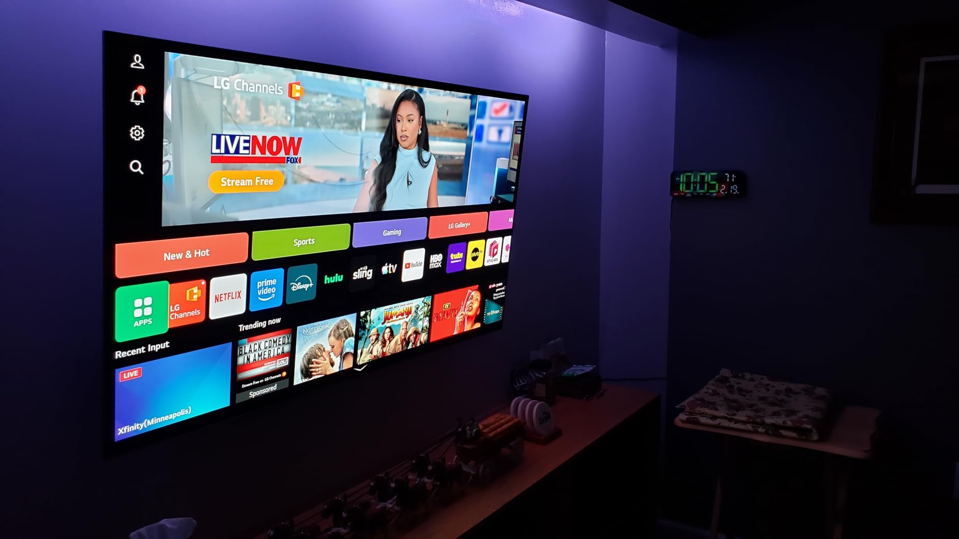 LG 55-Inch Class OLED evo AI Super Upscaling 4K C5 Series Smart TV w/Dolby Atmos, Dolby Vision, HDR10, Filmmaker Mode, Wow Orchestra, Alexa Built-in (OLED55C5PUA, 2025) customer photo 1