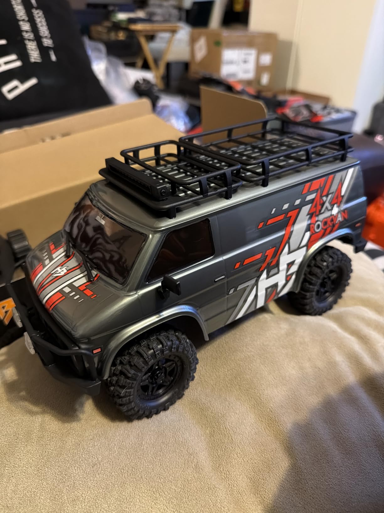 HOBBYPLUS CR18P EVO 2 Rock RC Crawler - 1/18 Scale Mini RC Crawler with Two-Speed Transmission, All-Metal Gears, Evolved EVO Platform, Ready-to-Run, Distinctive Styling Convoy Medium Olive Green customer photo 1