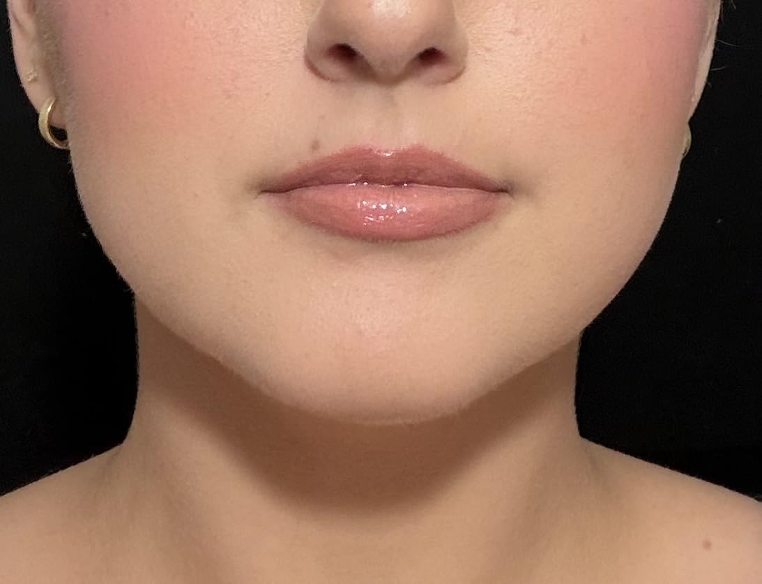 Charlotte Tilbury Matte Revolution Lipstick - Long Lasting, Matte Lipstick with Buildable Color & Lip-Loving Ingredients - Creamy, Easy to Blend Formula customer photo 1